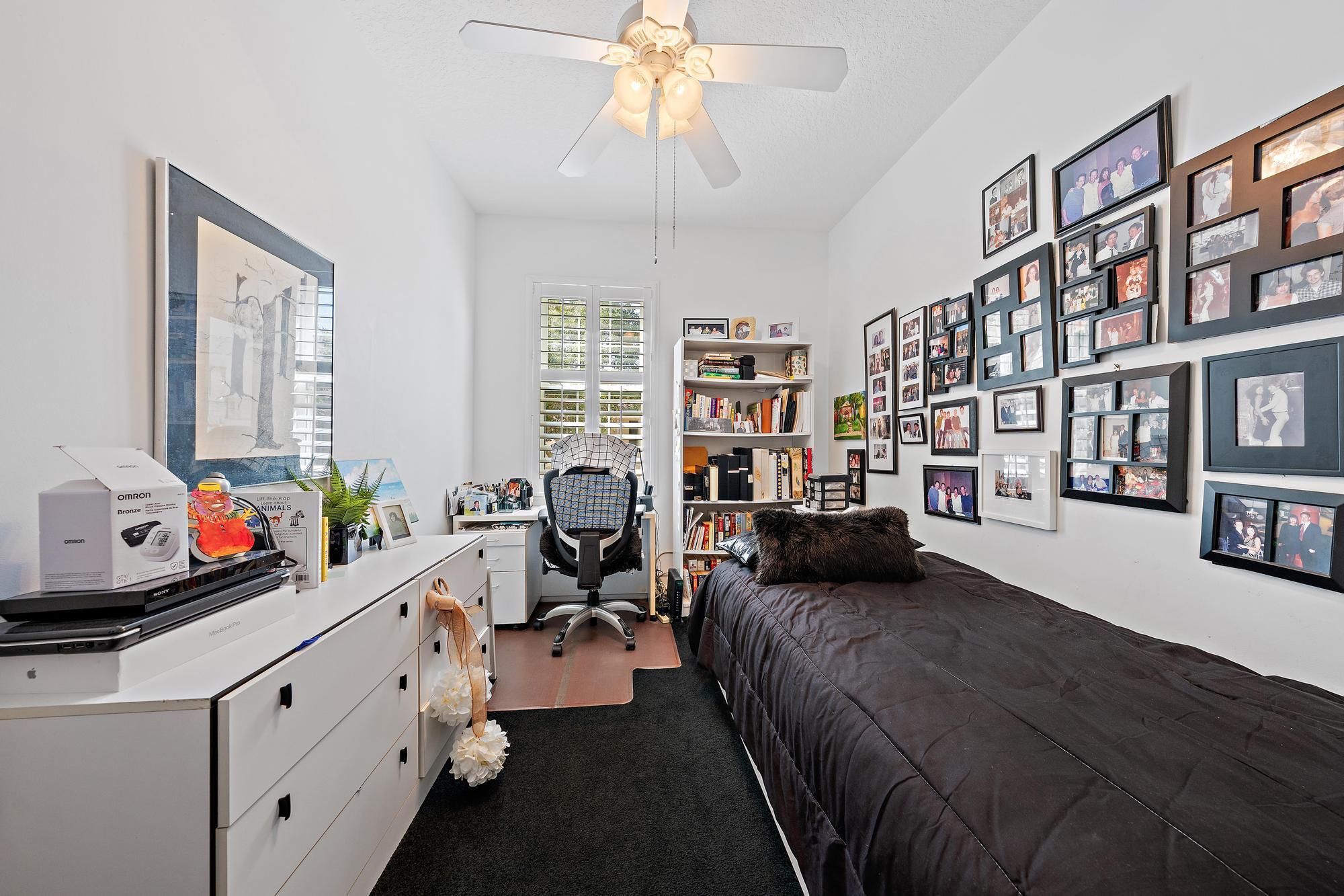 79 TALL OAKS, Tequesta FL 33469
