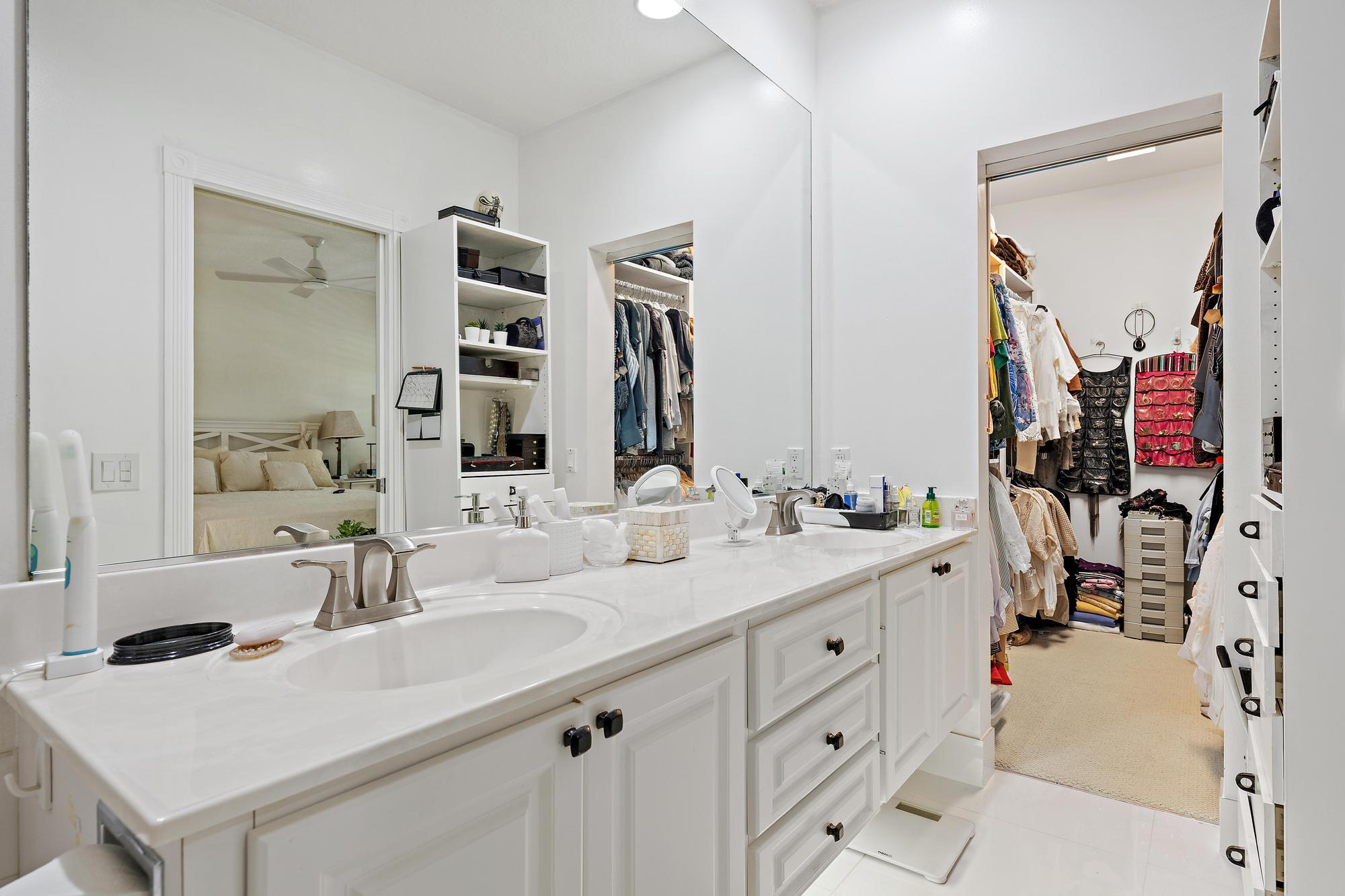 79 TALL OAKS, Tequesta FL 33469