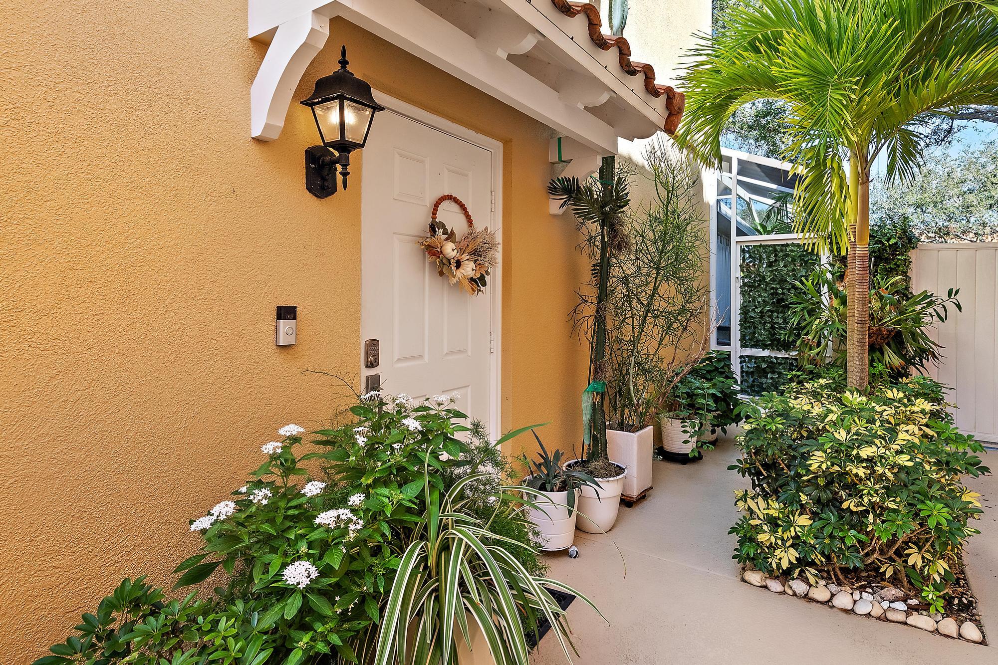 79 TALL OAKS, Tequesta FL 33469