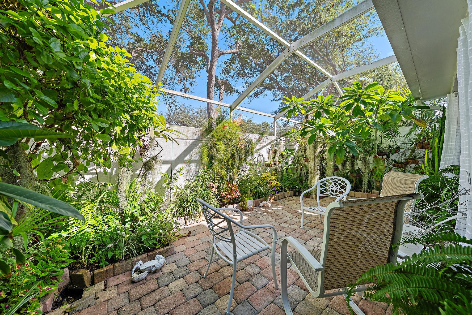 79 TALL OAKS, Tequesta FL 33469