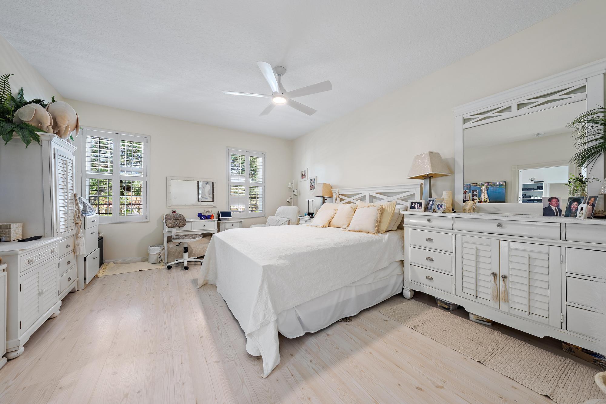 79 TALL OAKS, Tequesta FL 33469