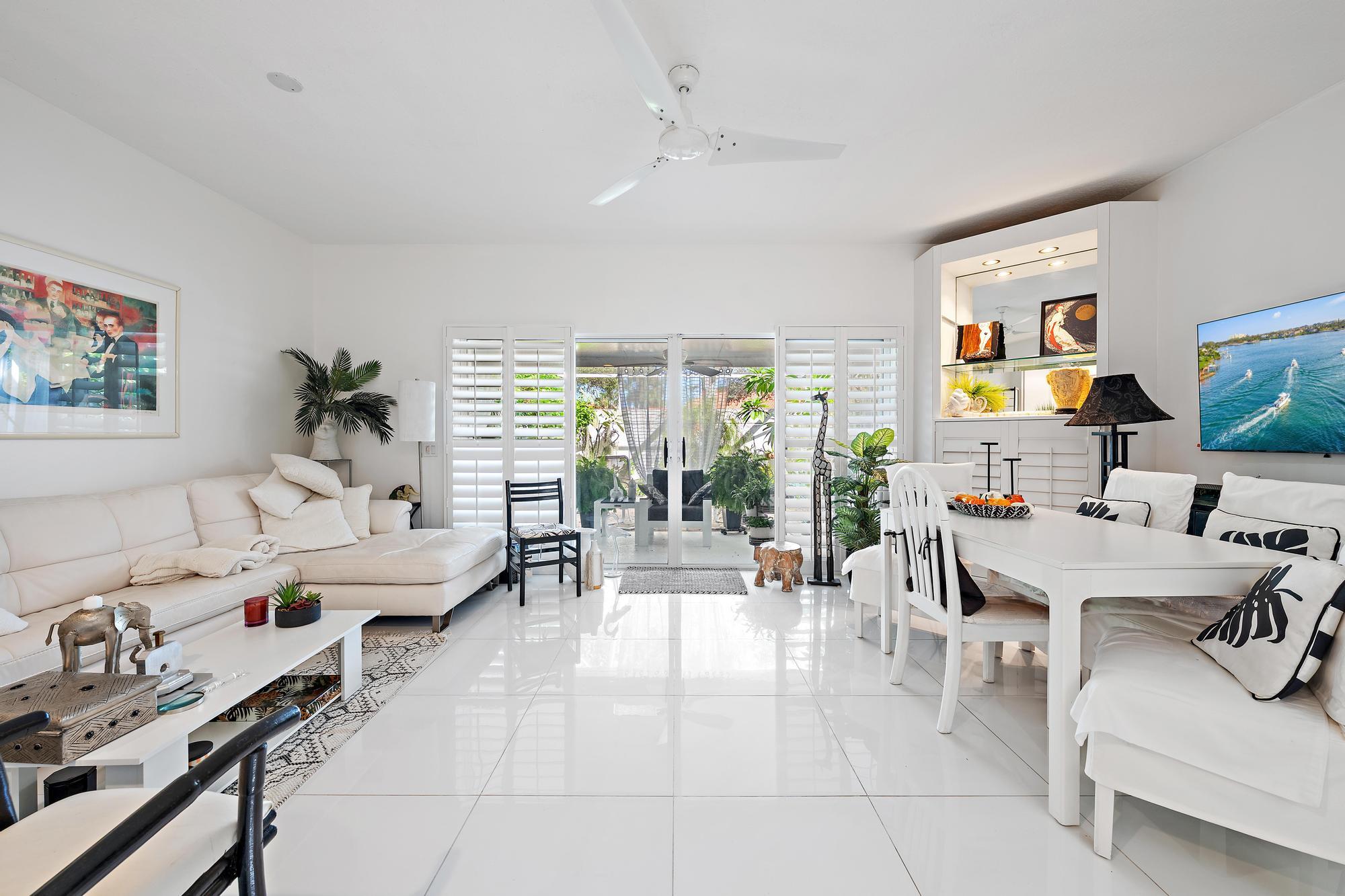79 TALL OAKS, Tequesta FL 33469