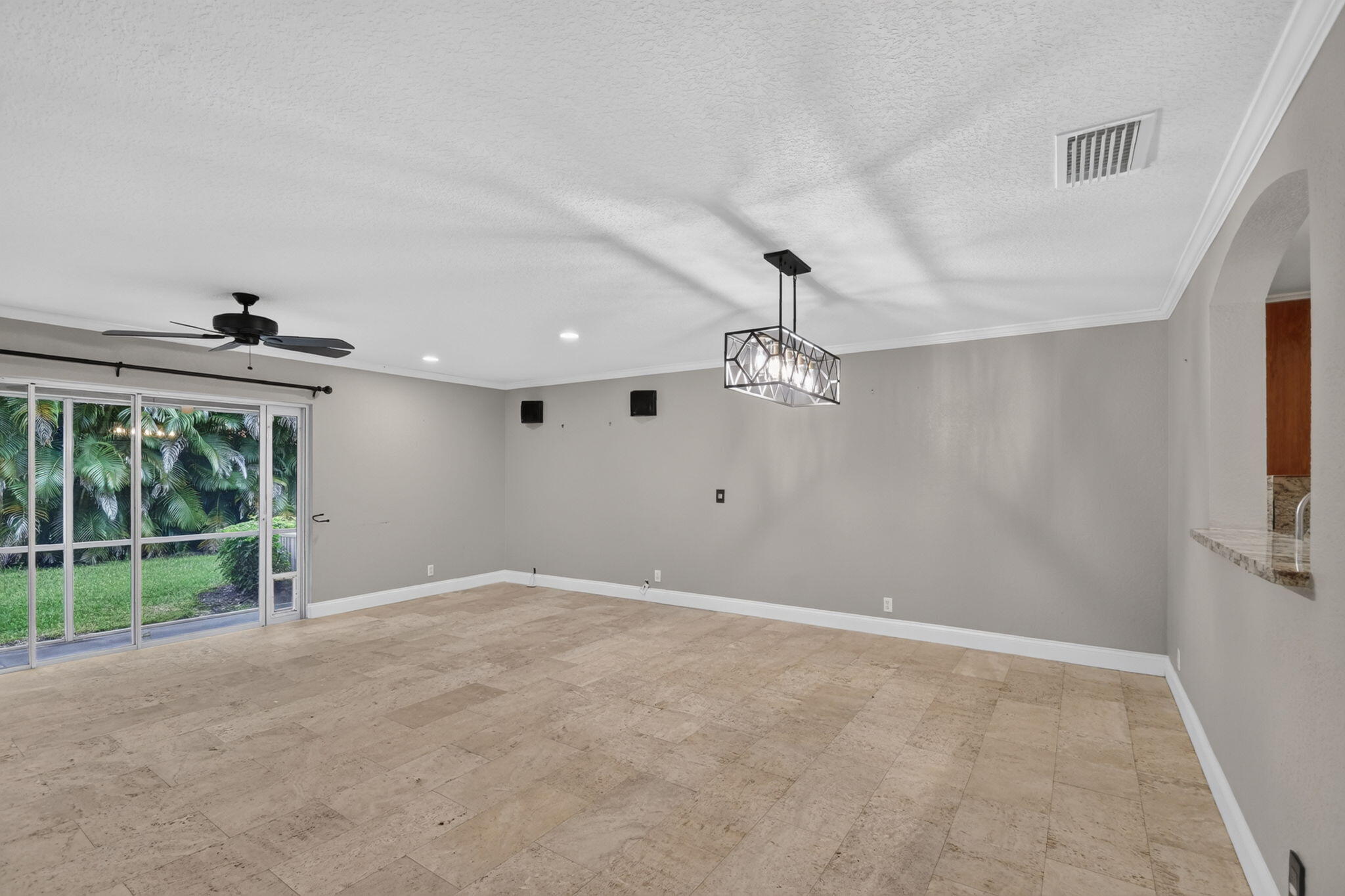 6143 Whalton, West Palm Beach FL 33411