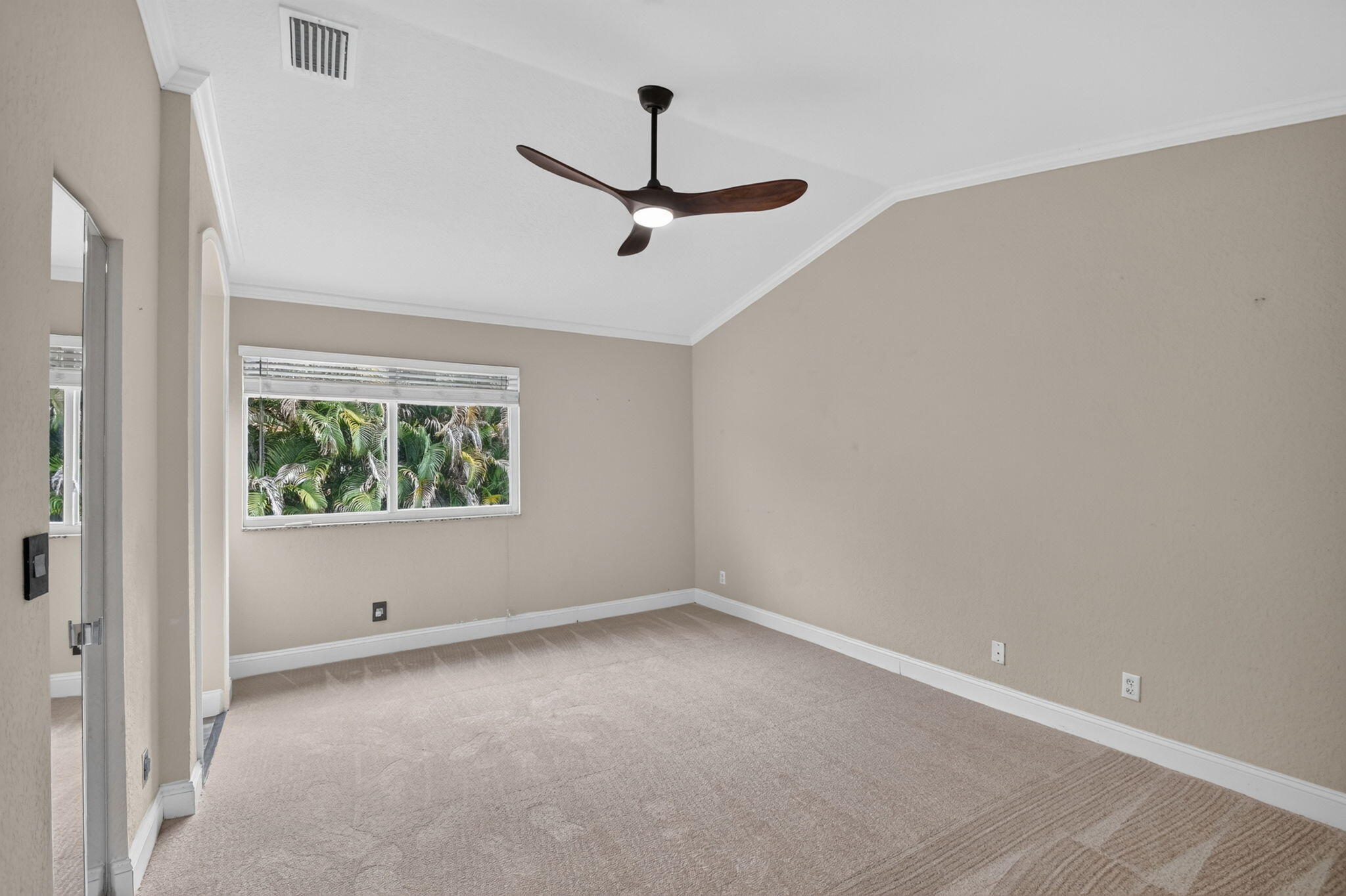 6143 Whalton, West Palm Beach FL 33411