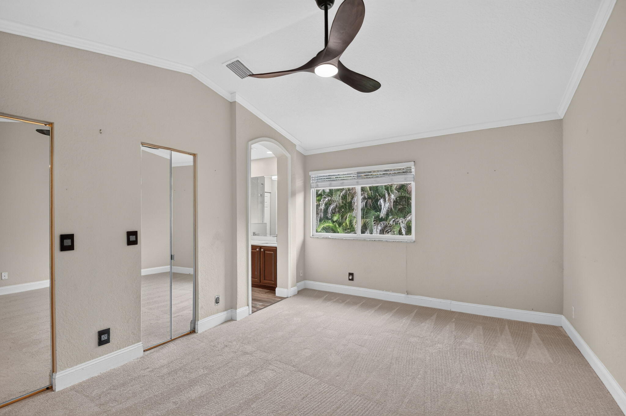6143 Whalton, West Palm Beach FL 33411