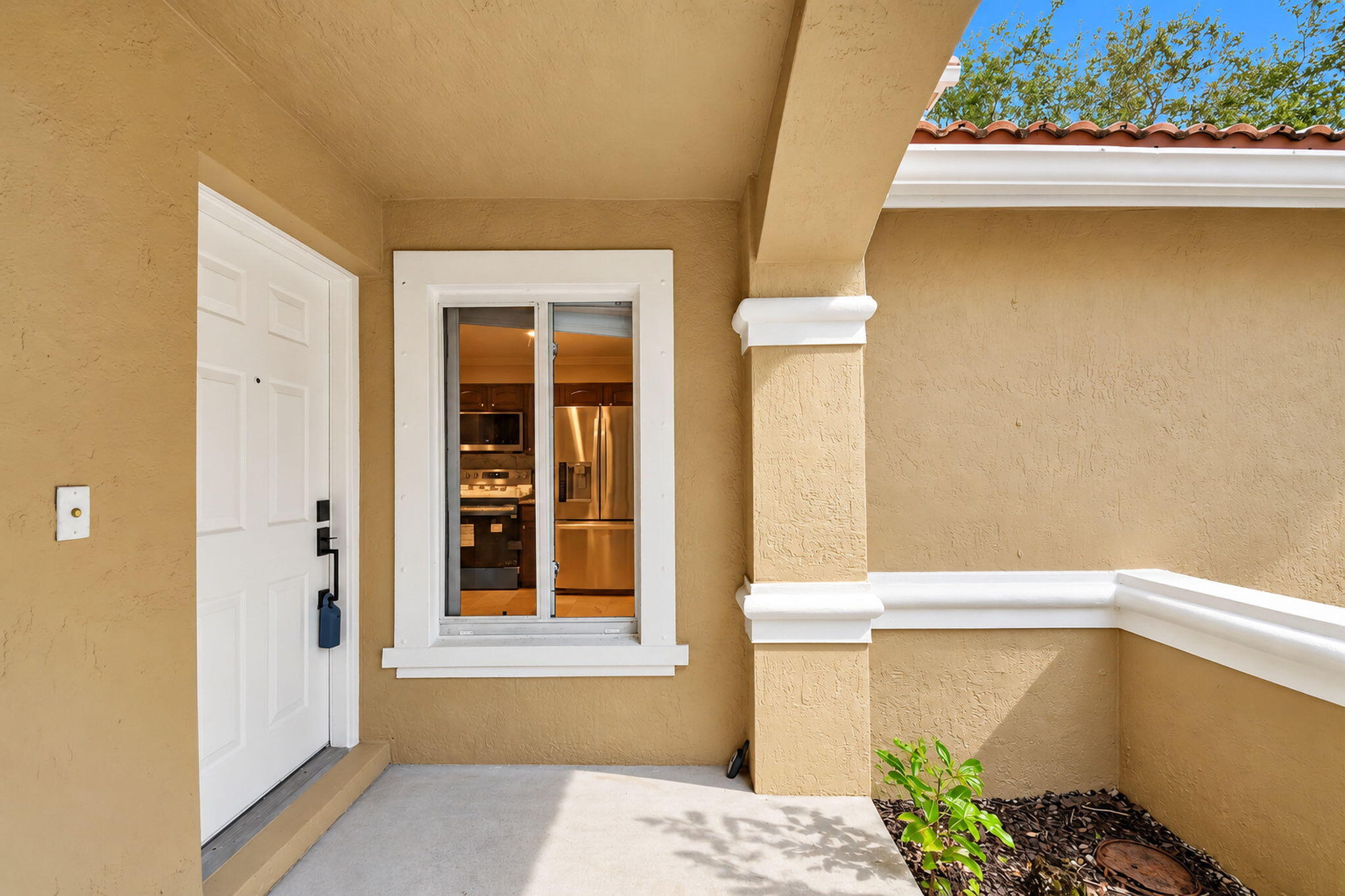 6143 Whalton, West Palm Beach FL 33411