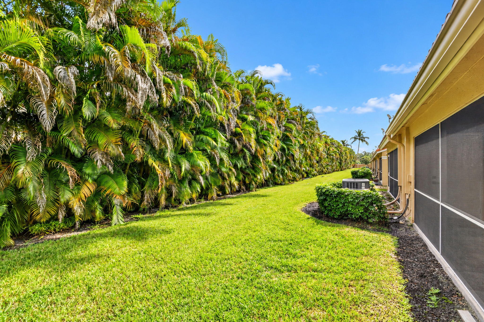 6143 Whalton, West Palm Beach FL 33411