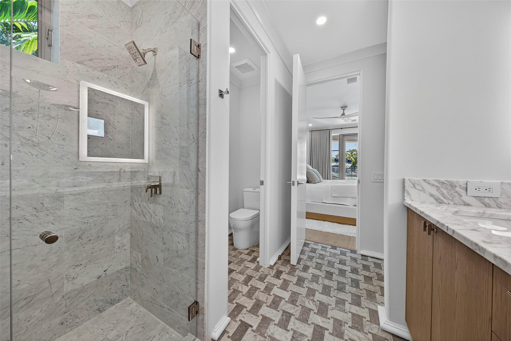 621 SW 5, Fort Lauderdale FL 33315