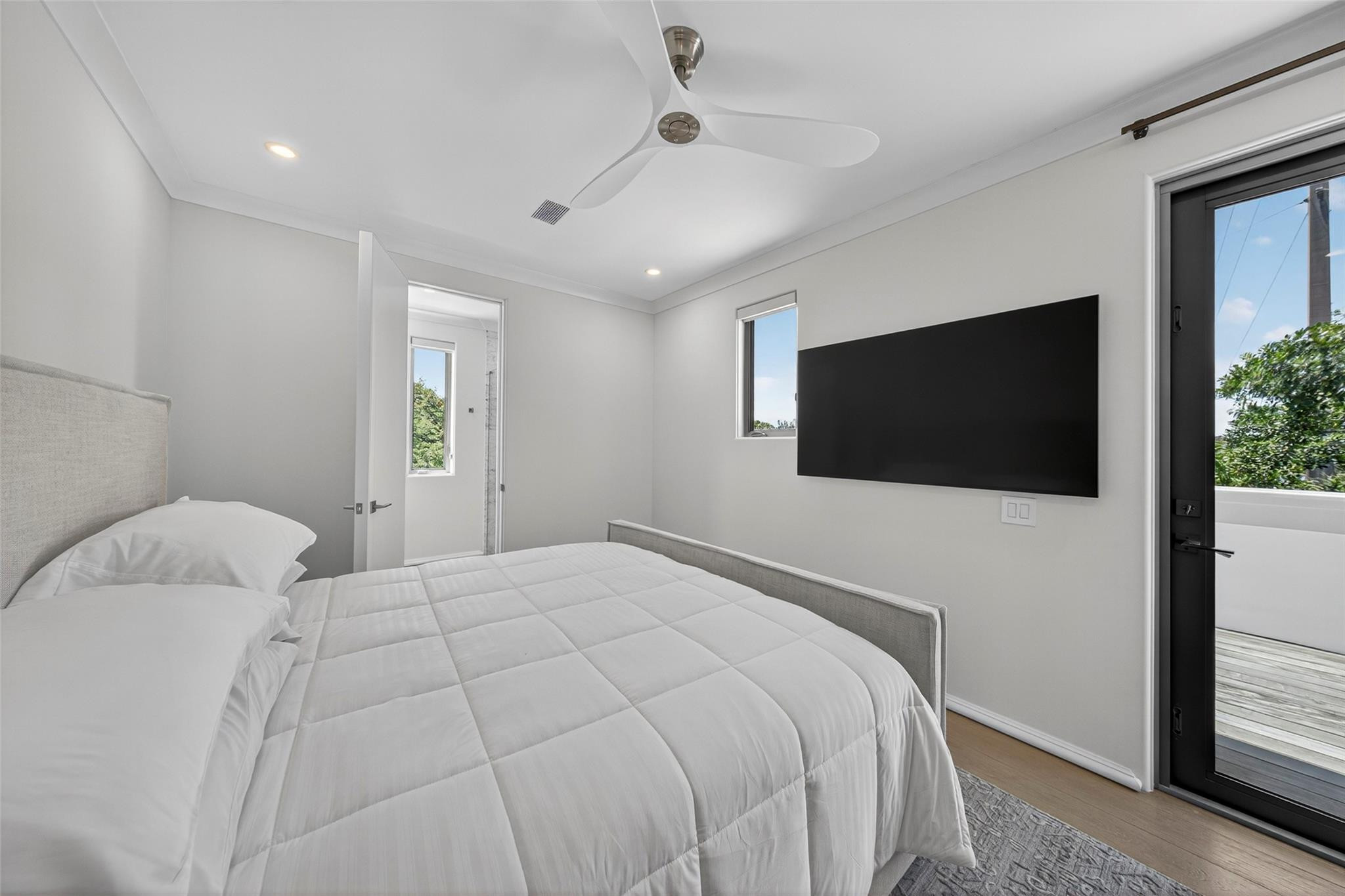 621 SW 5, Fort Lauderdale FL 33315