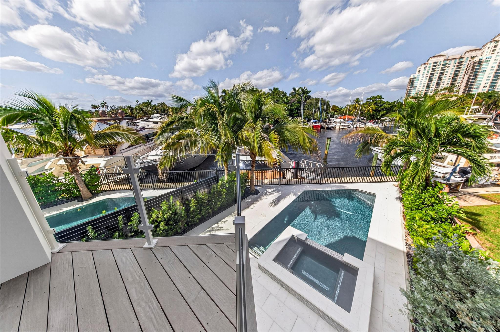 621 SW 5, Fort Lauderdale FL 33315