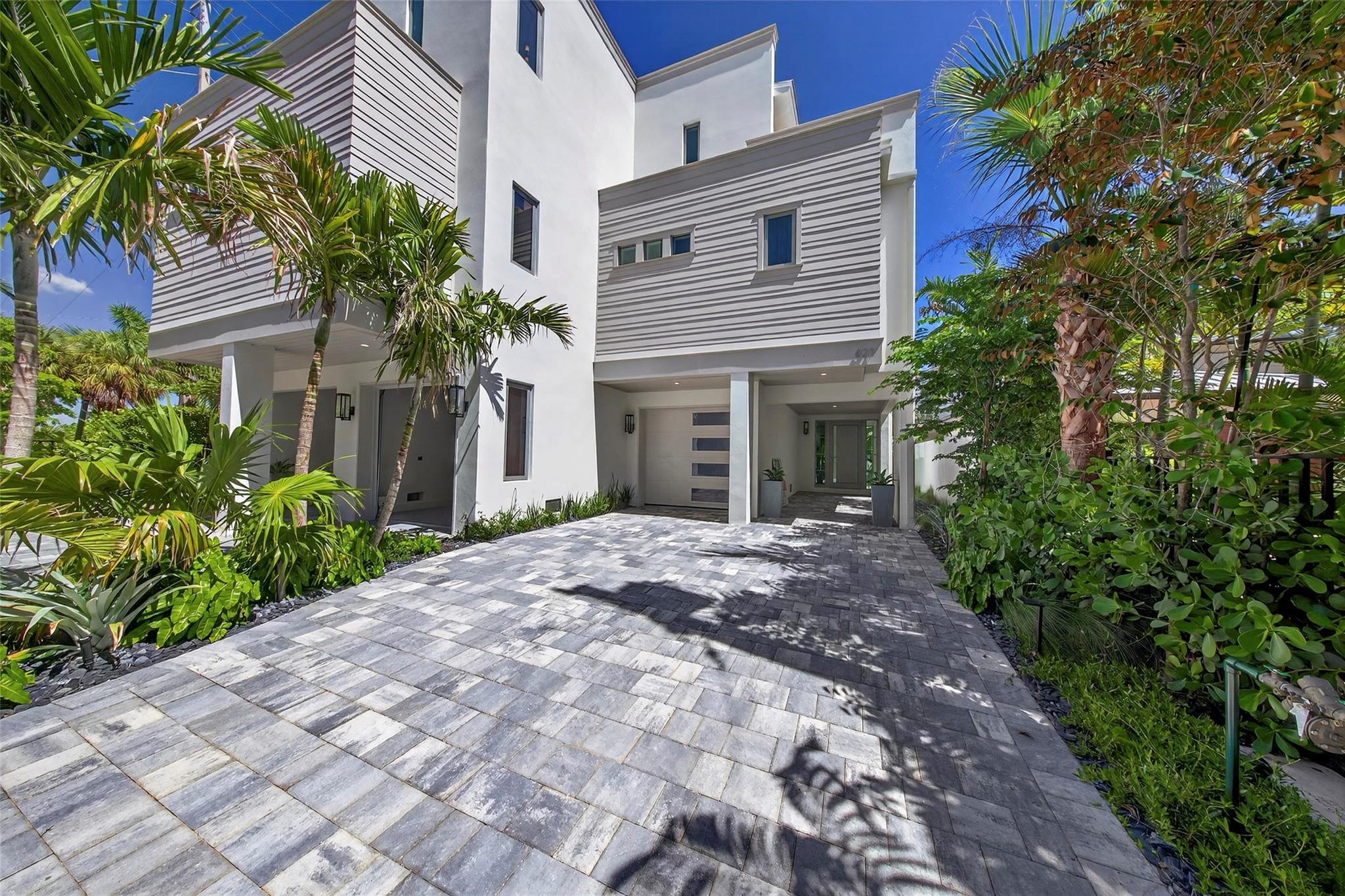 621 SW 5, Fort Lauderdale FL 33315