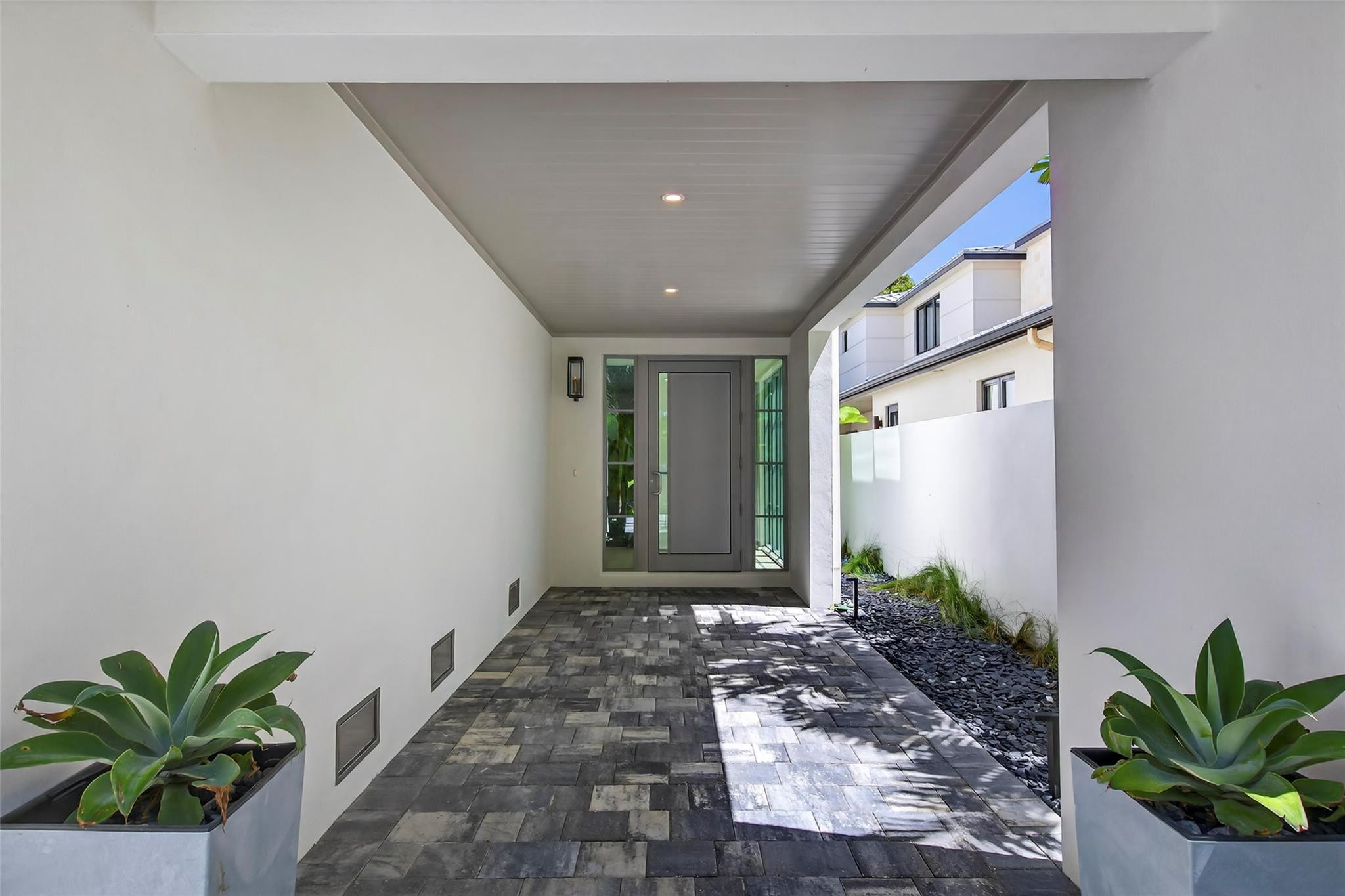 621 SW 5, Fort Lauderdale FL 33315