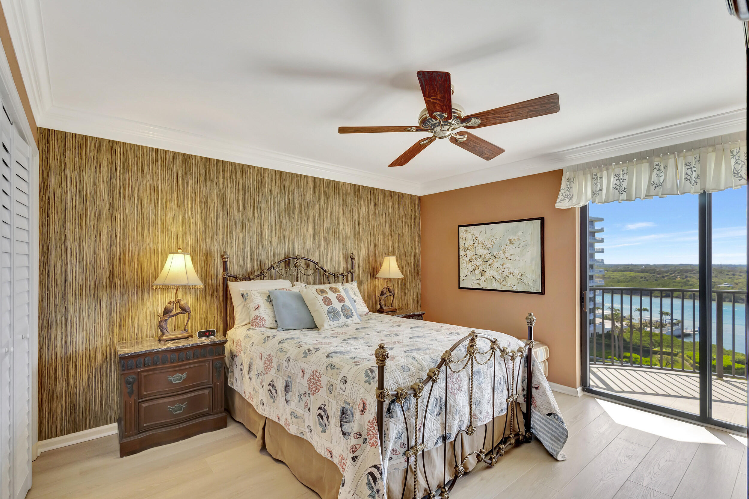 400 S Beach #701, Tequesta FL 33469