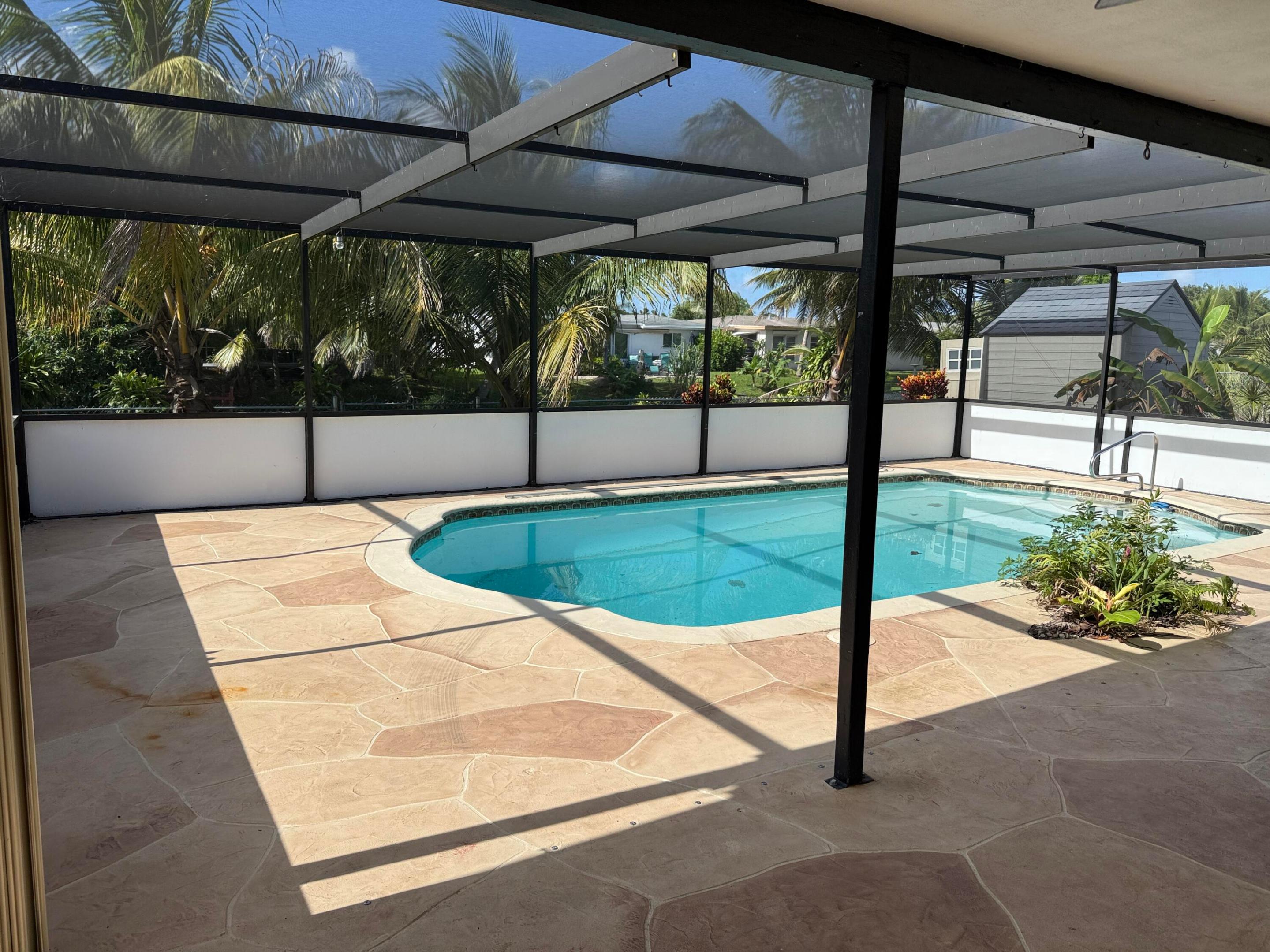 6957 NW 9TH, Margate FL 33063