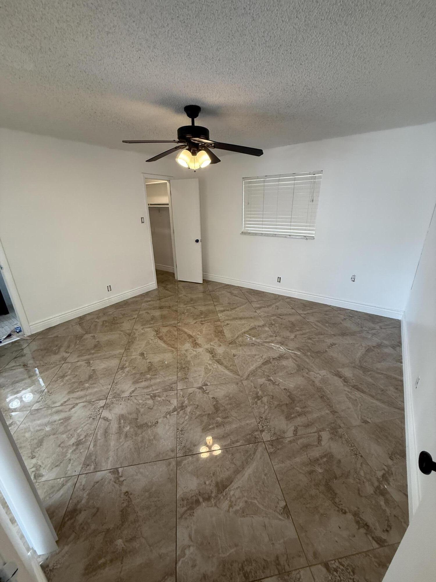 6957 NW 9TH, Margate FL 33063