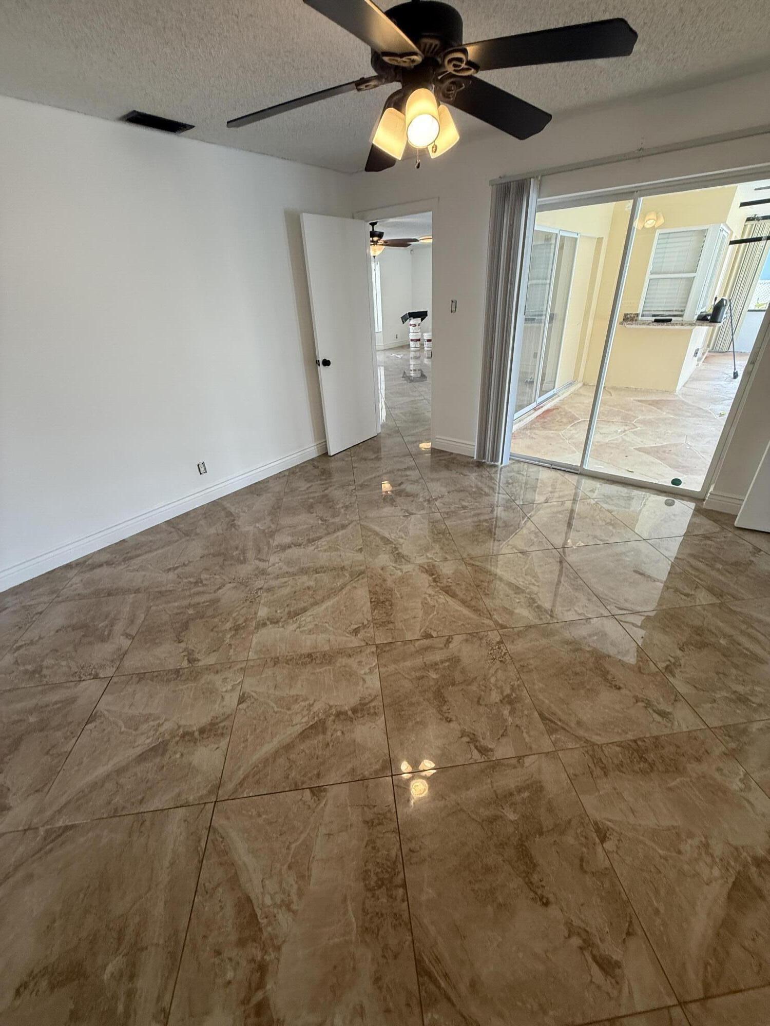 6957 NW 9TH, Margate FL 33063