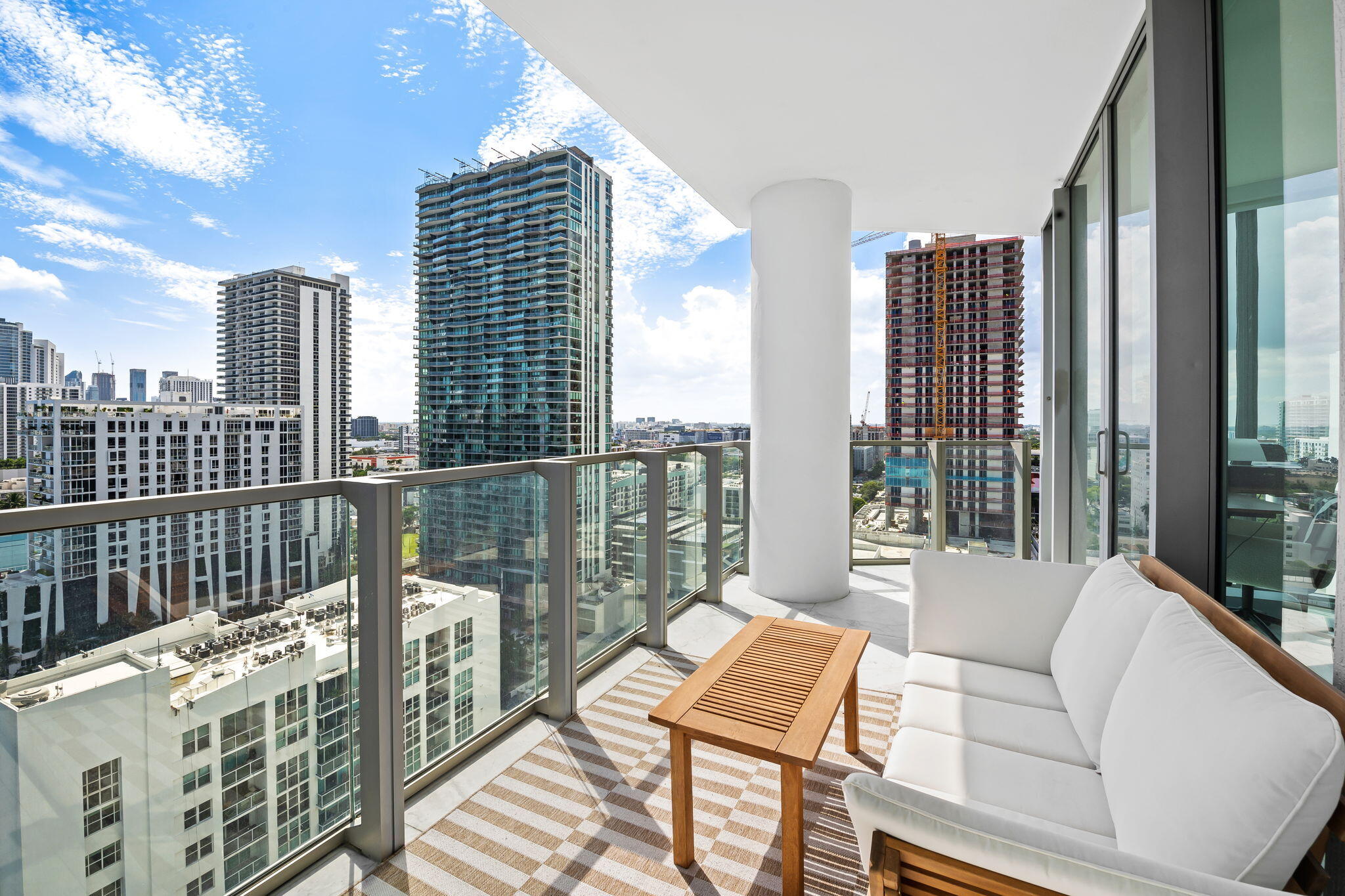 2900 NE 7th #1909, Miami FL 33137