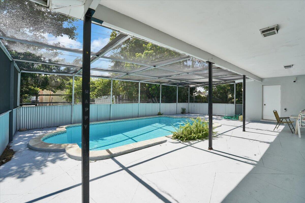 3982 NW 39TH, Lauderdale Lakes FL 33309