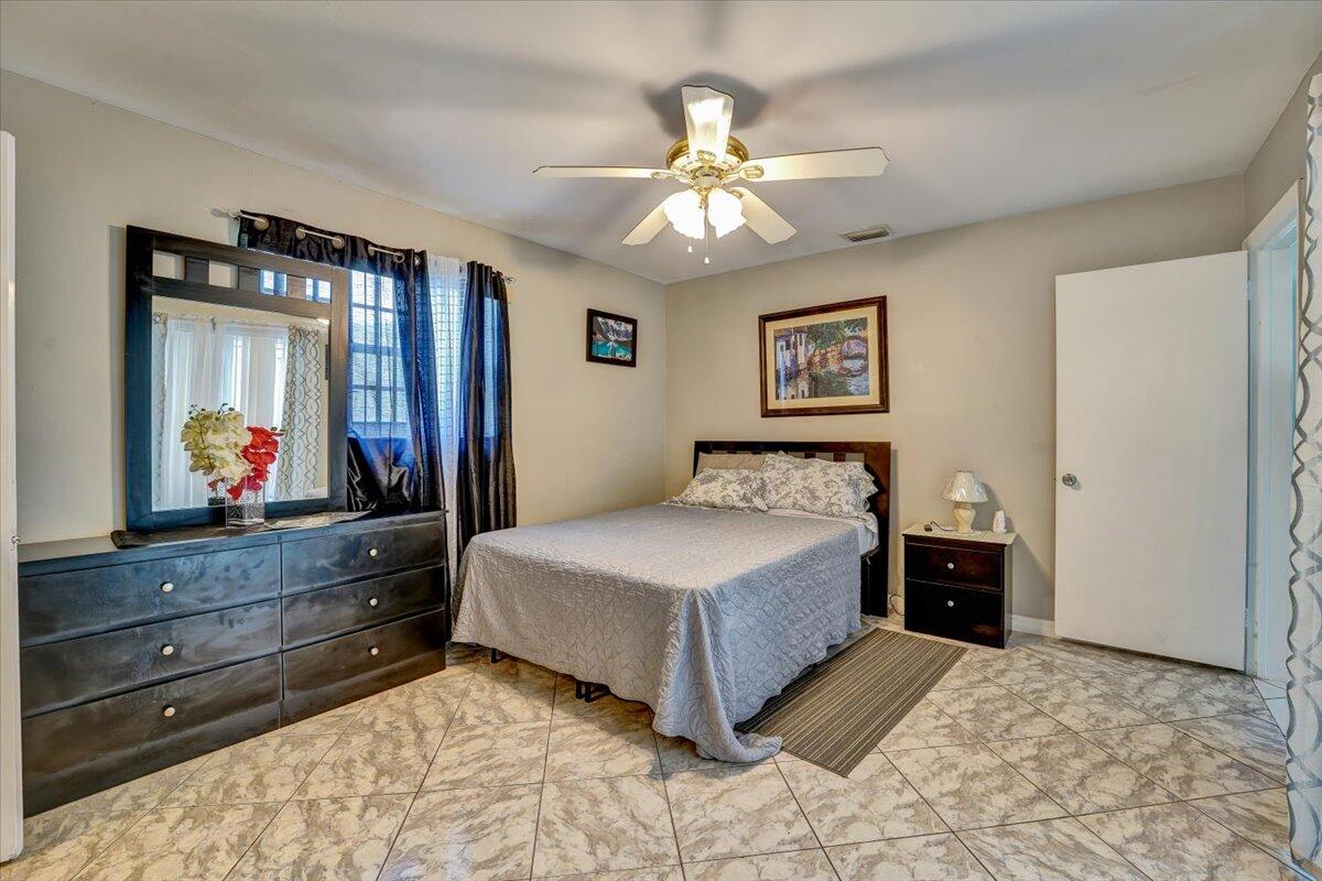3982 NW 39TH, Lauderdale Lakes FL 33309