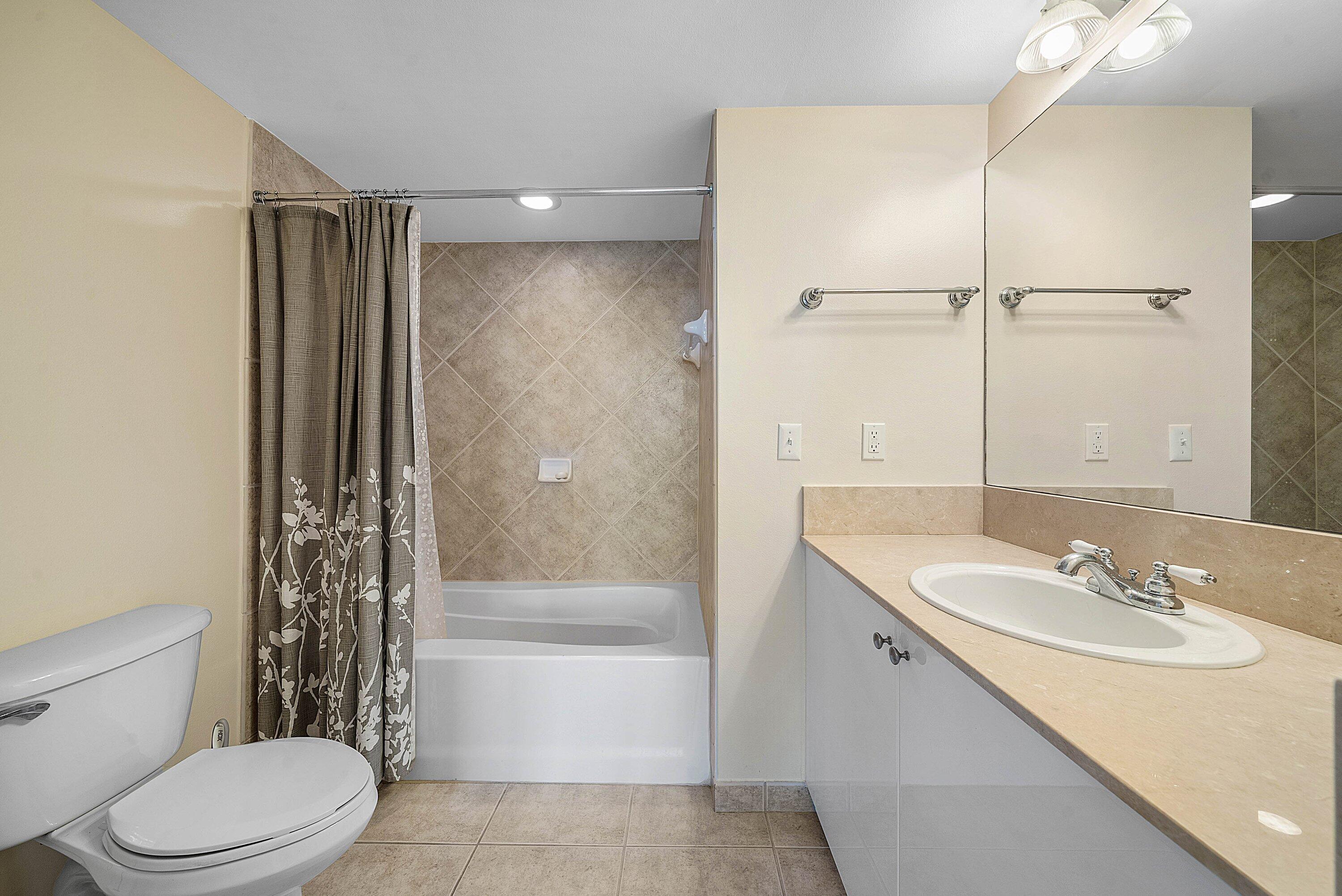 700 E Boynton Beach #710, Boynton Beach FL 33435