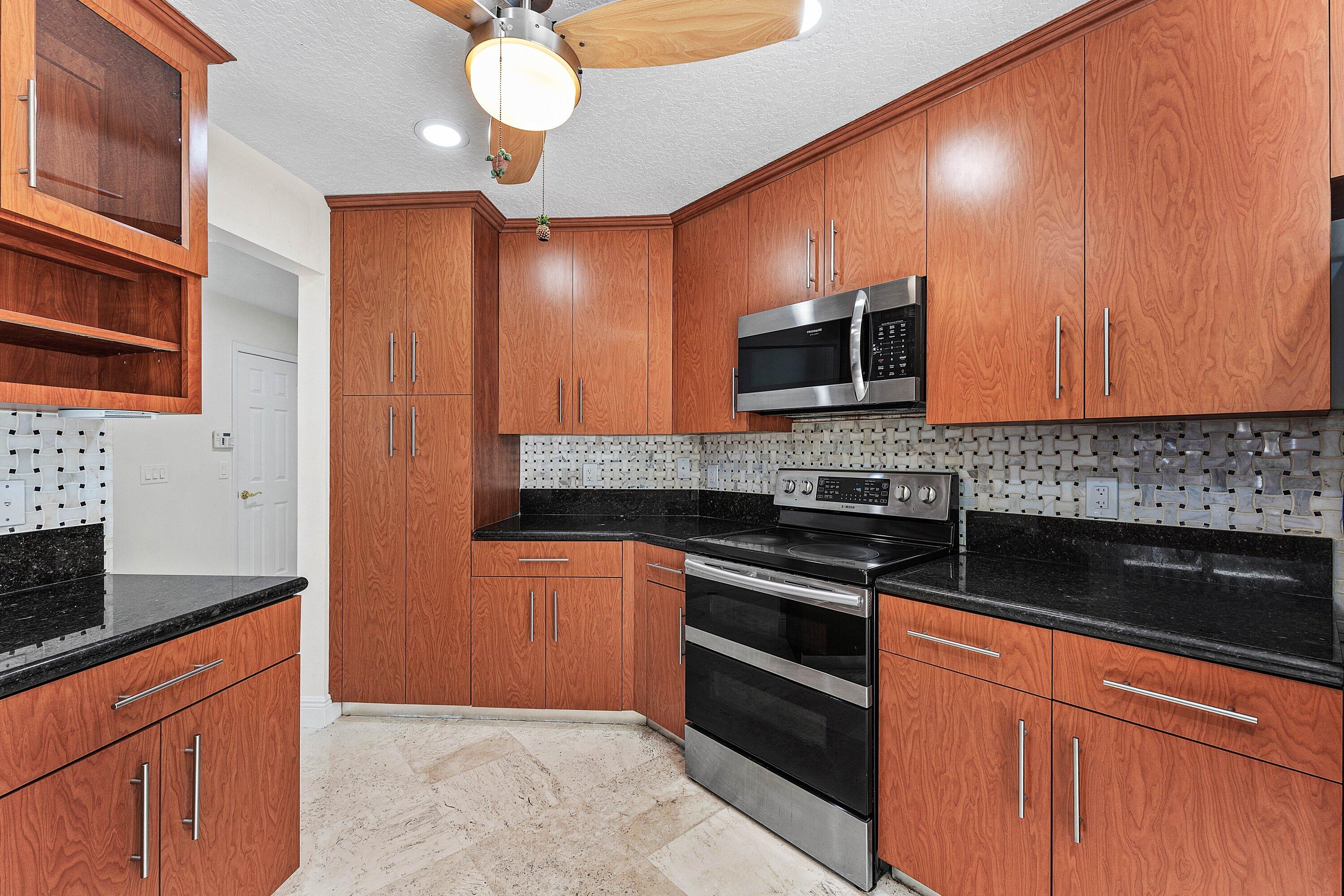 6486 Brava, Boca Raton FL 33433