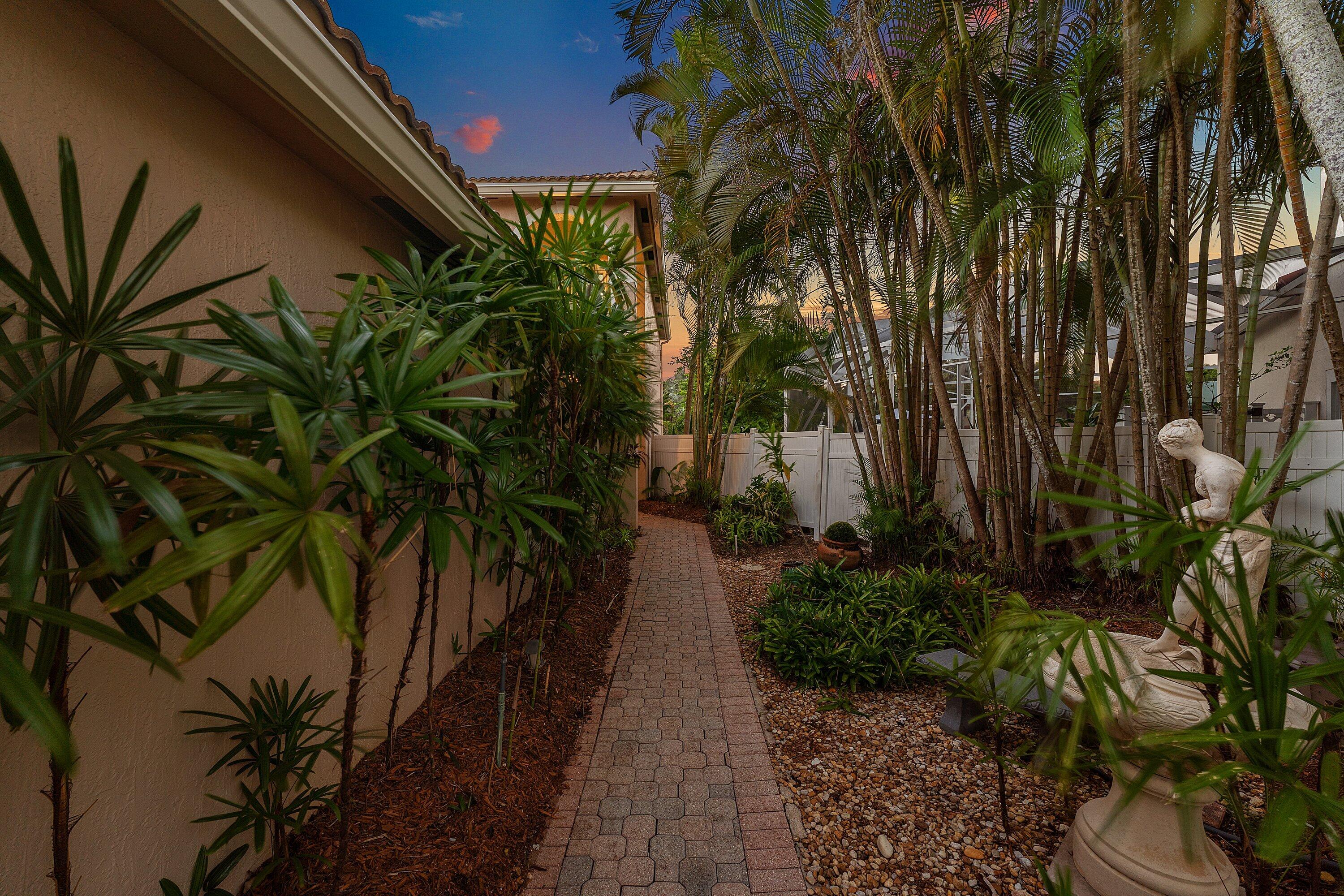 6486 Brava, Boca Raton FL 33433