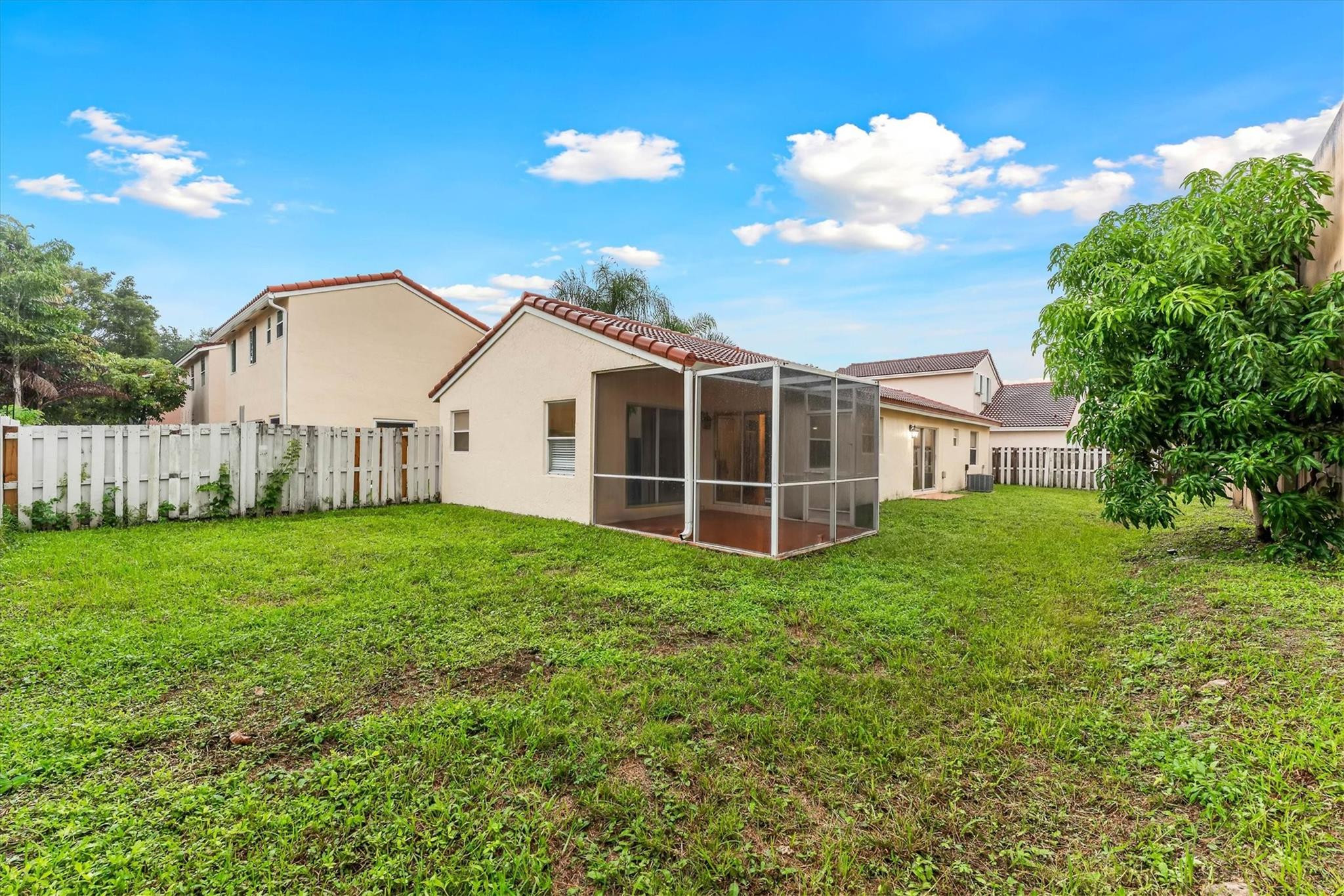 6000 NW 43RD, Coconut Creek FL 33073