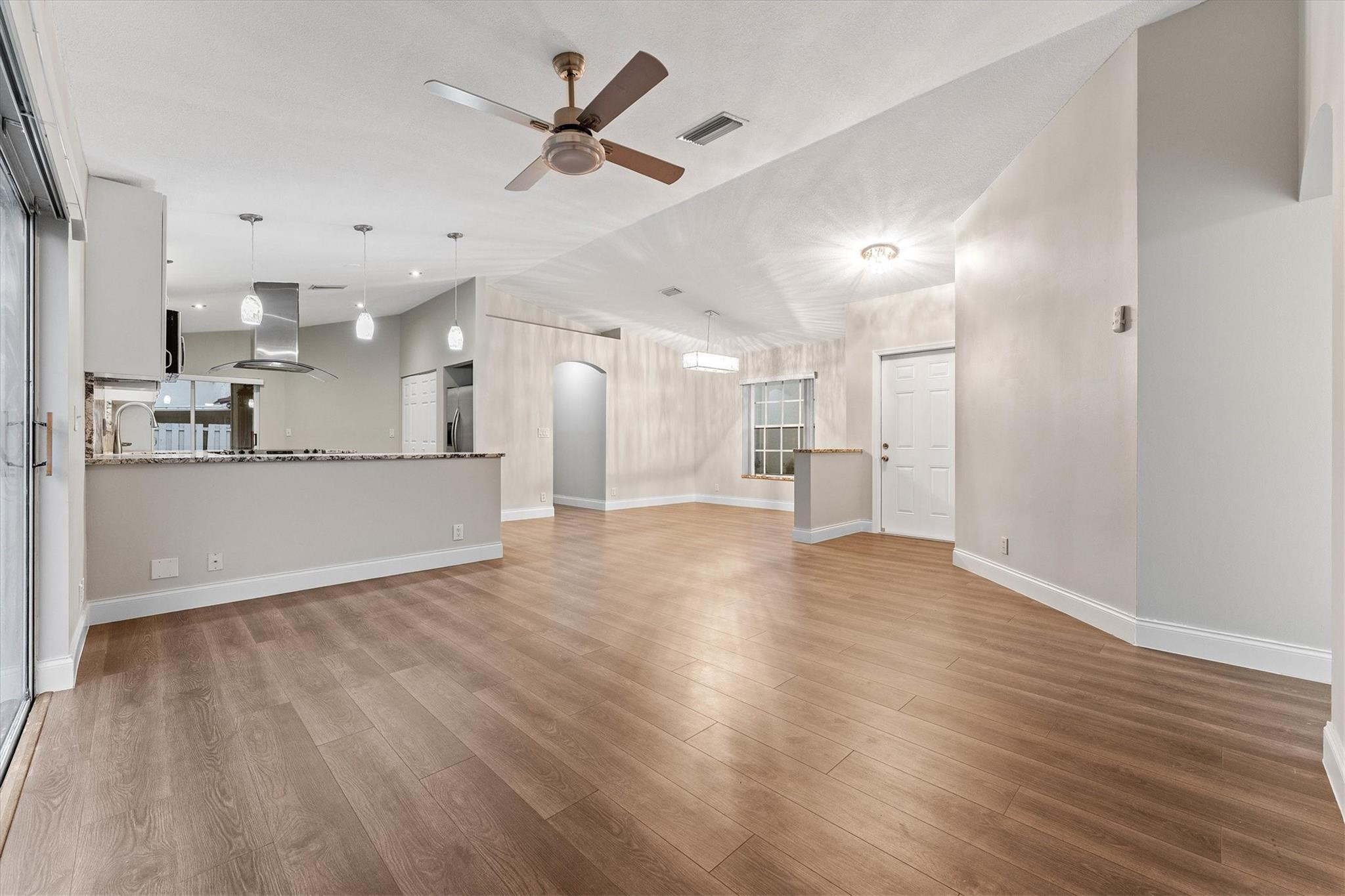 6000 NW 43RD, Coconut Creek FL 33073