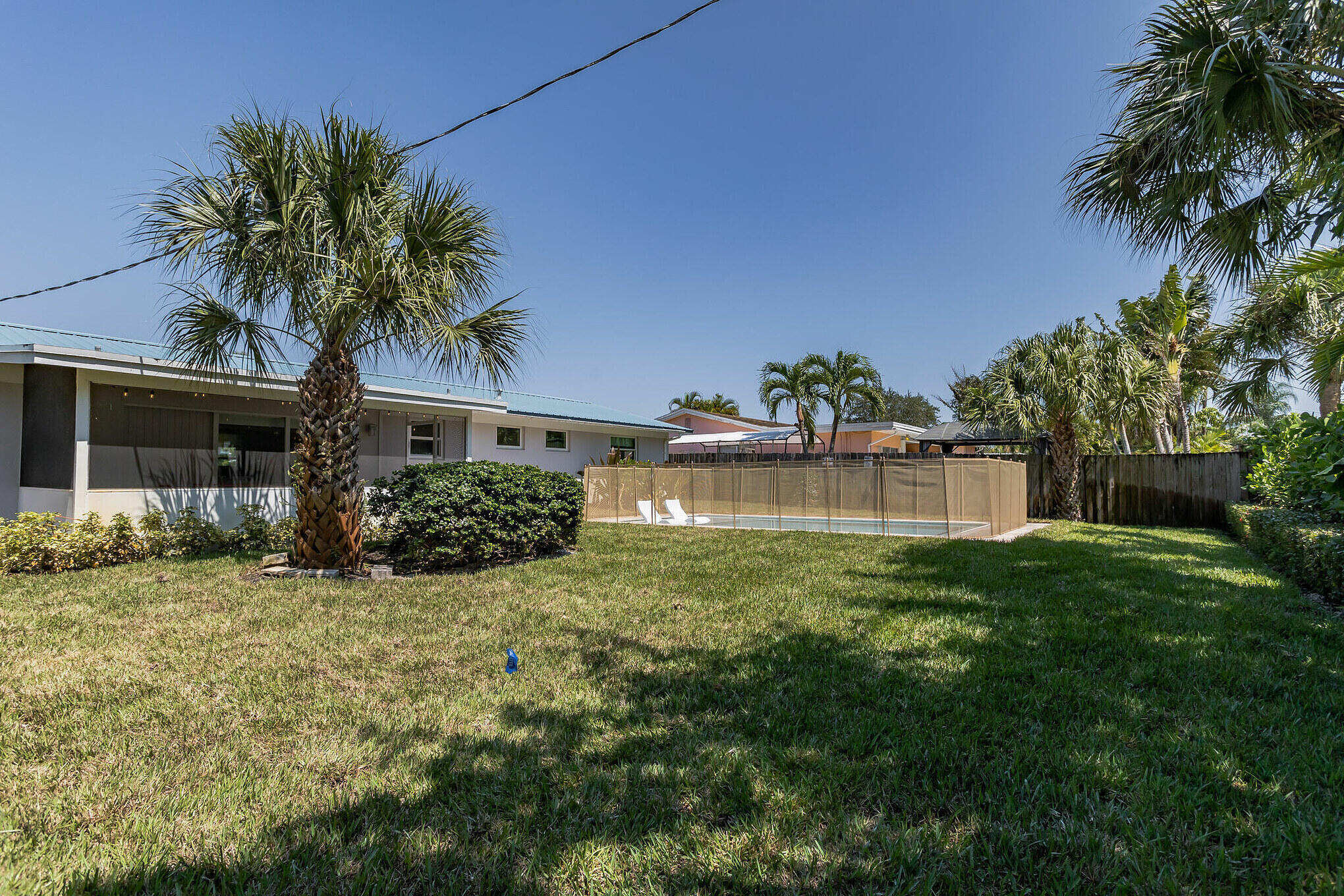 47 RIDGEWOOD, Tequesta FL 33469