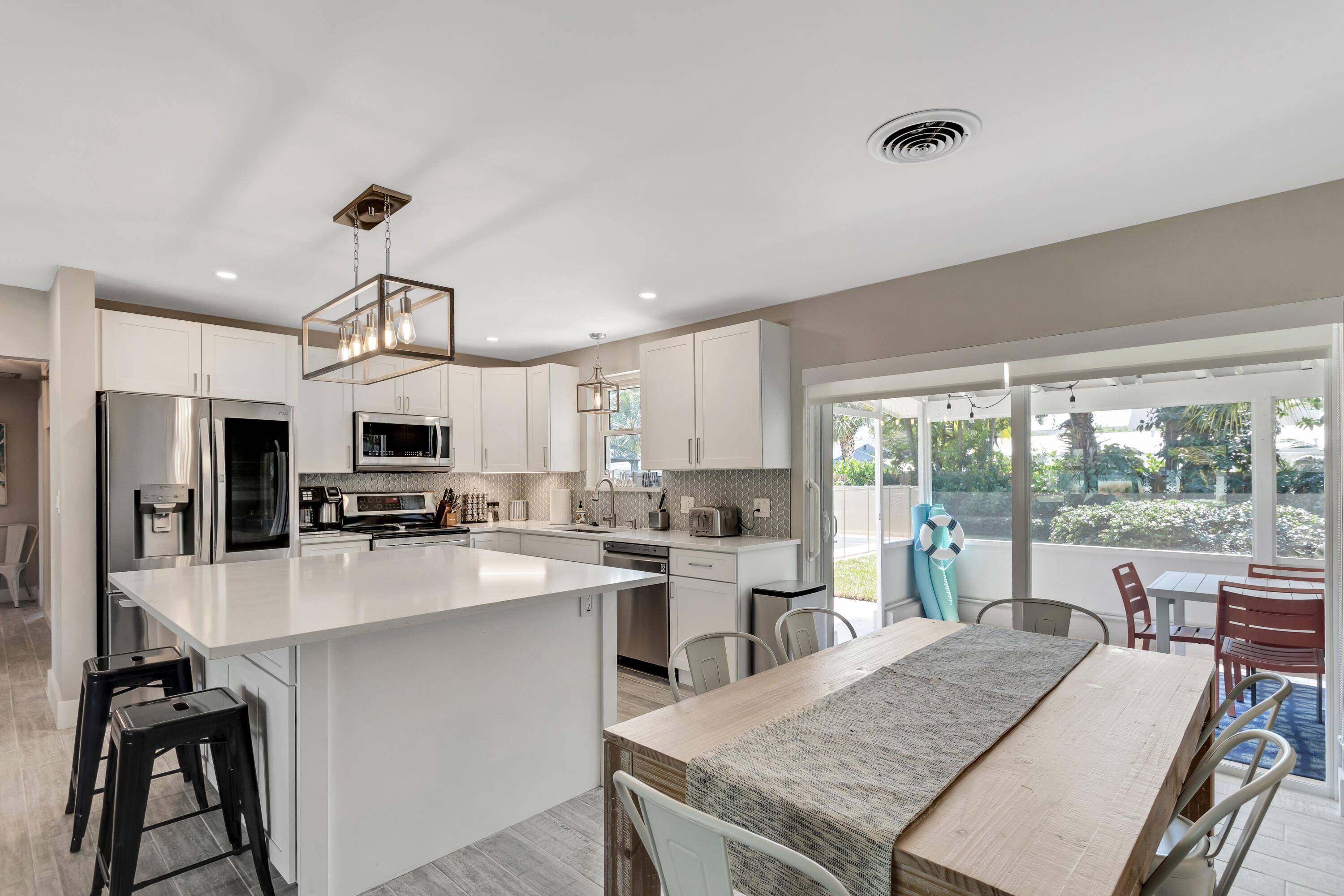 47 RIDGEWOOD, Tequesta FL 33469