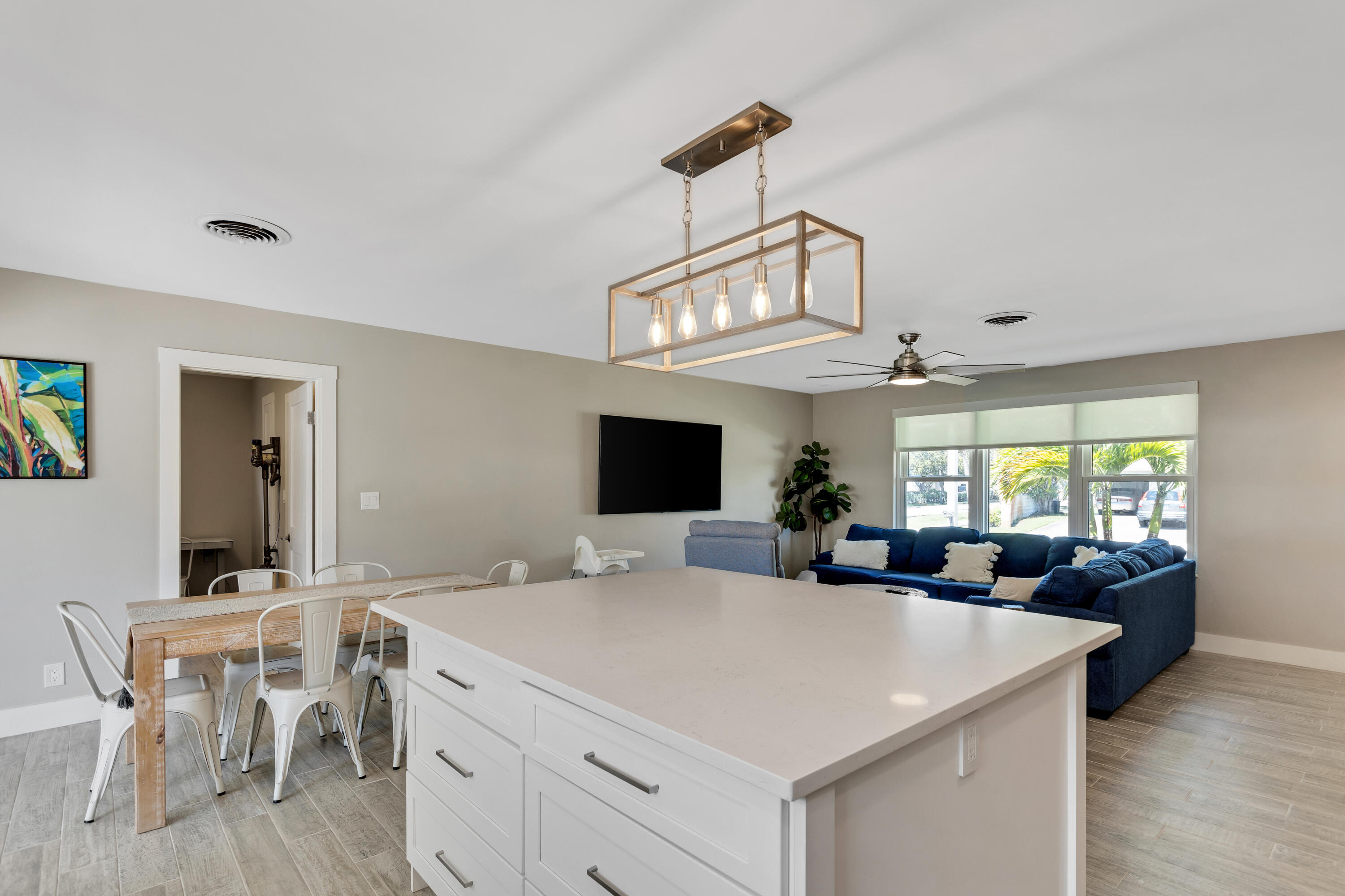 47 RIDGEWOOD, Tequesta FL 33469