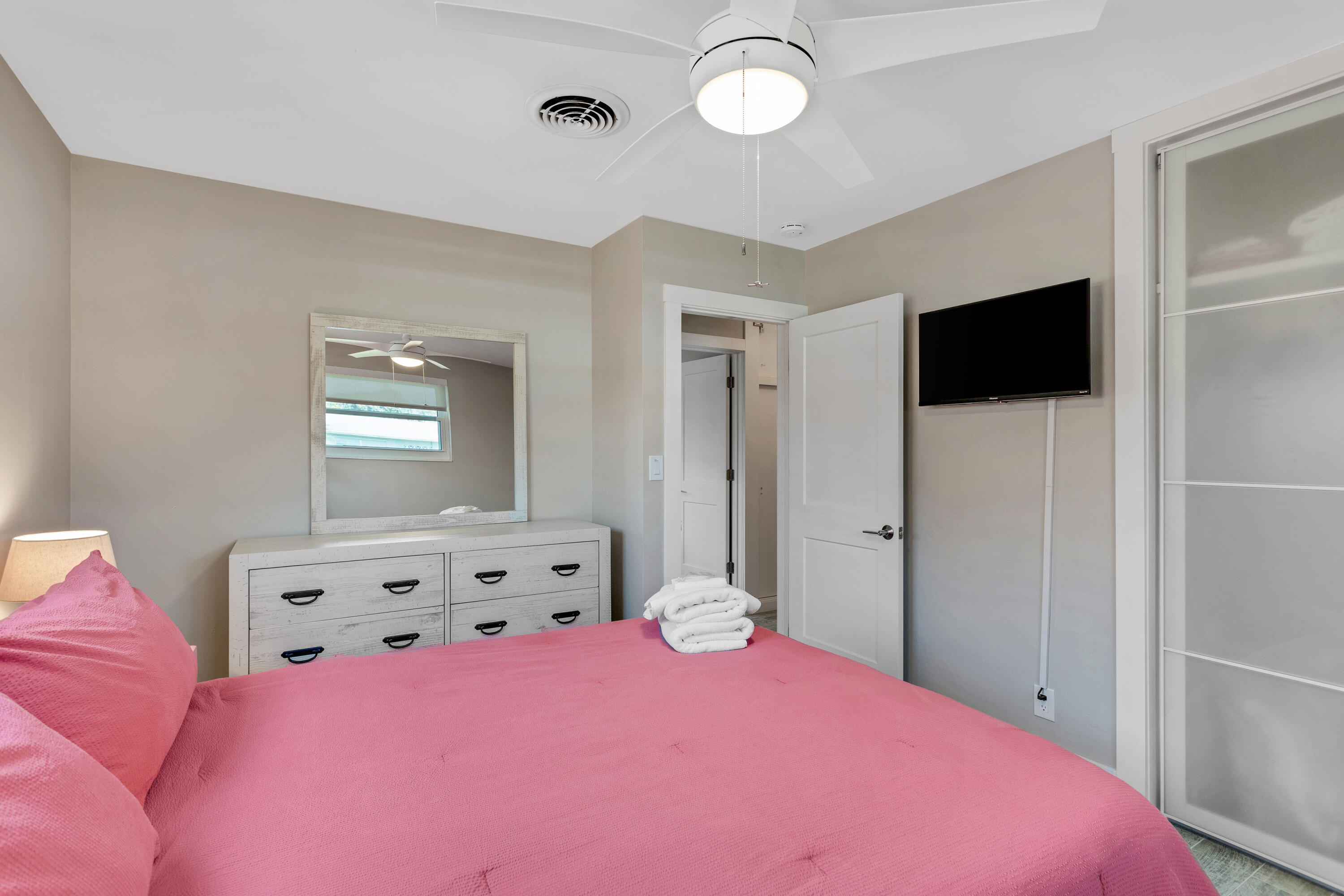 47 RIDGEWOOD, Tequesta FL 33469