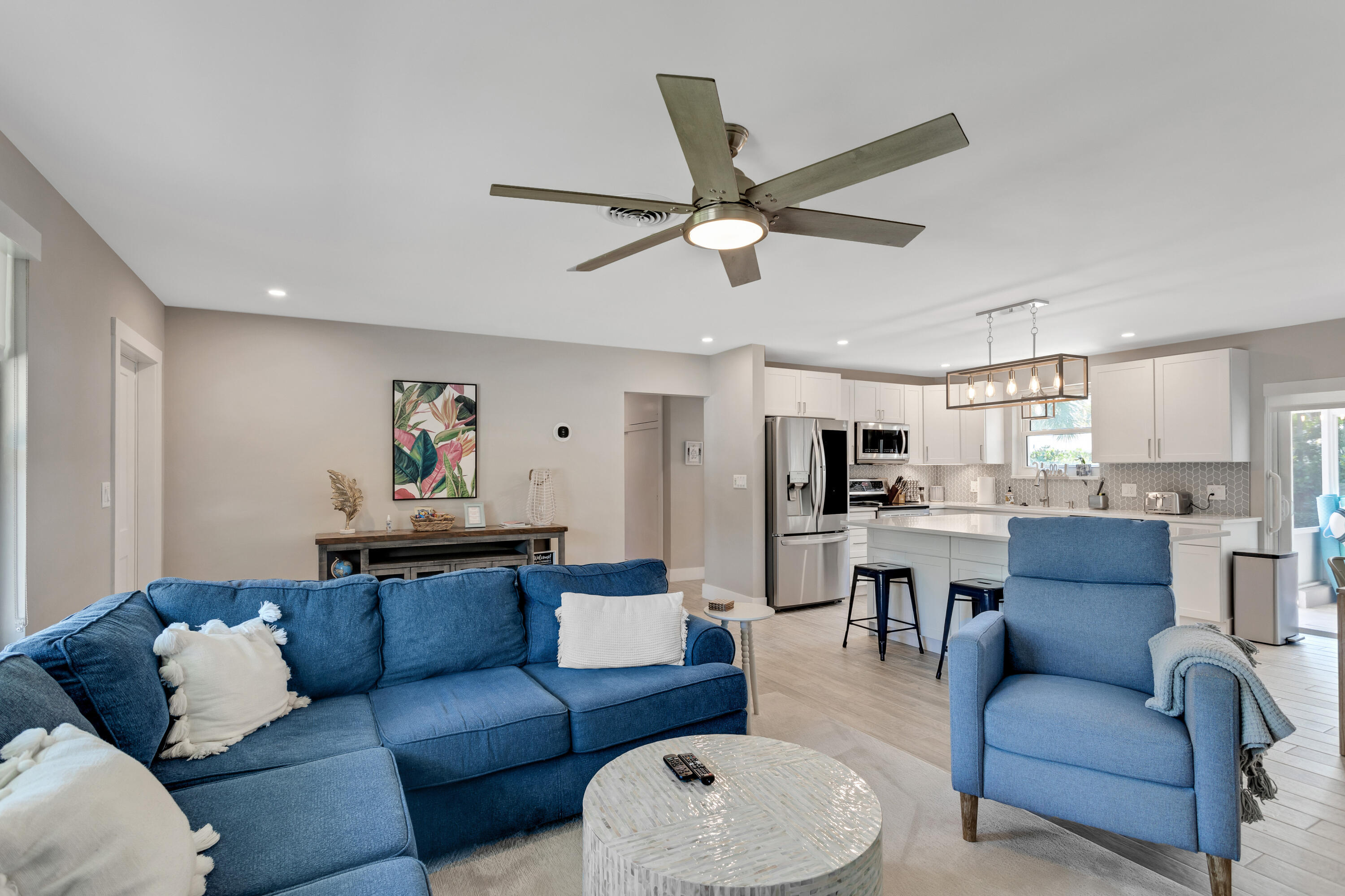 47 RIDGEWOOD, Tequesta FL 33469