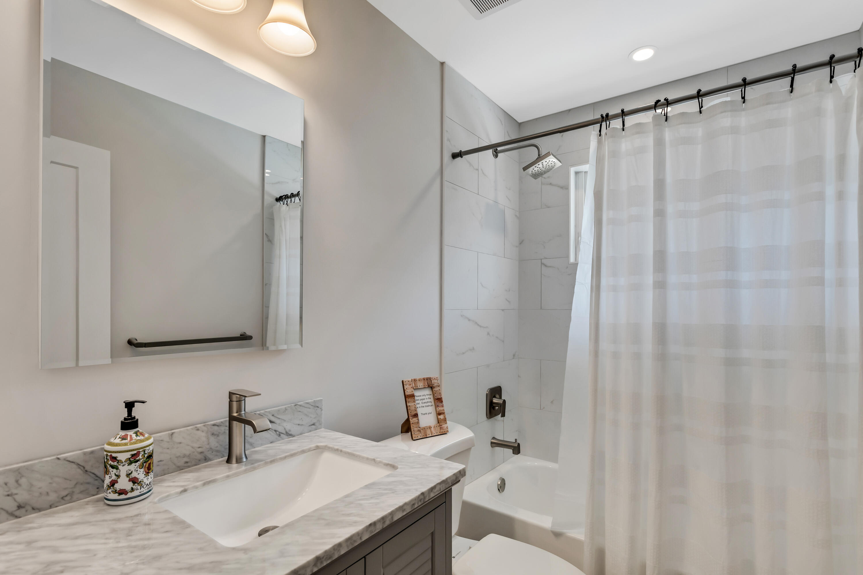 47 RIDGEWOOD, Tequesta FL 33469