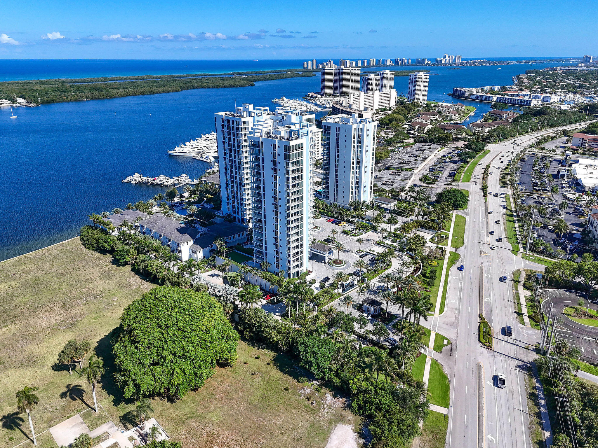 1 Water Club #PH2204, North Palm Beach FL 33408