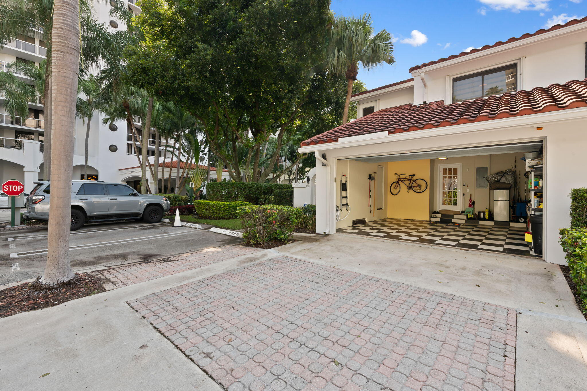 3602 YACHT CLUB #401, Aventura FL 33180