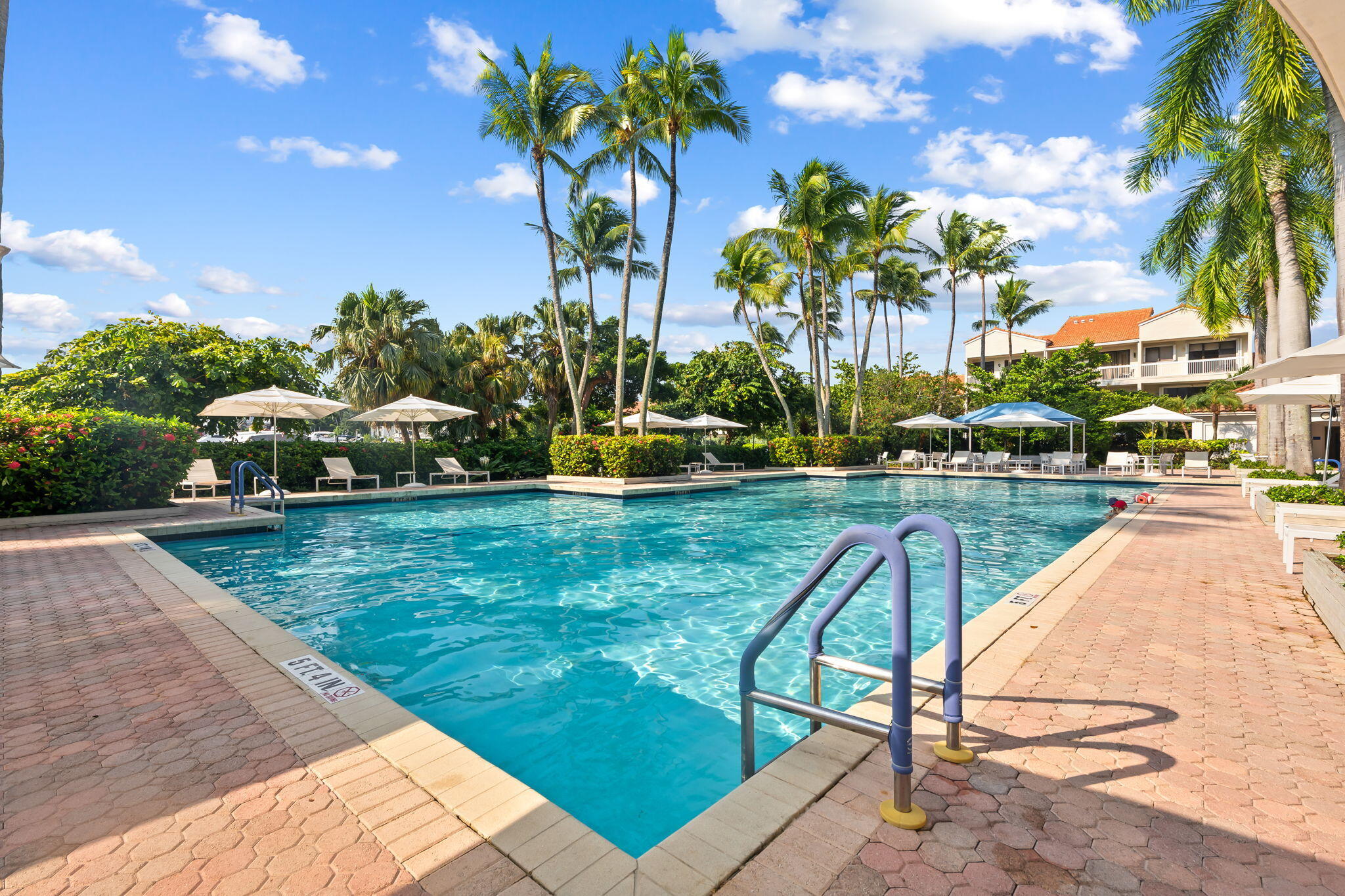 3602 YACHT CLUB #401, Aventura FL 33180