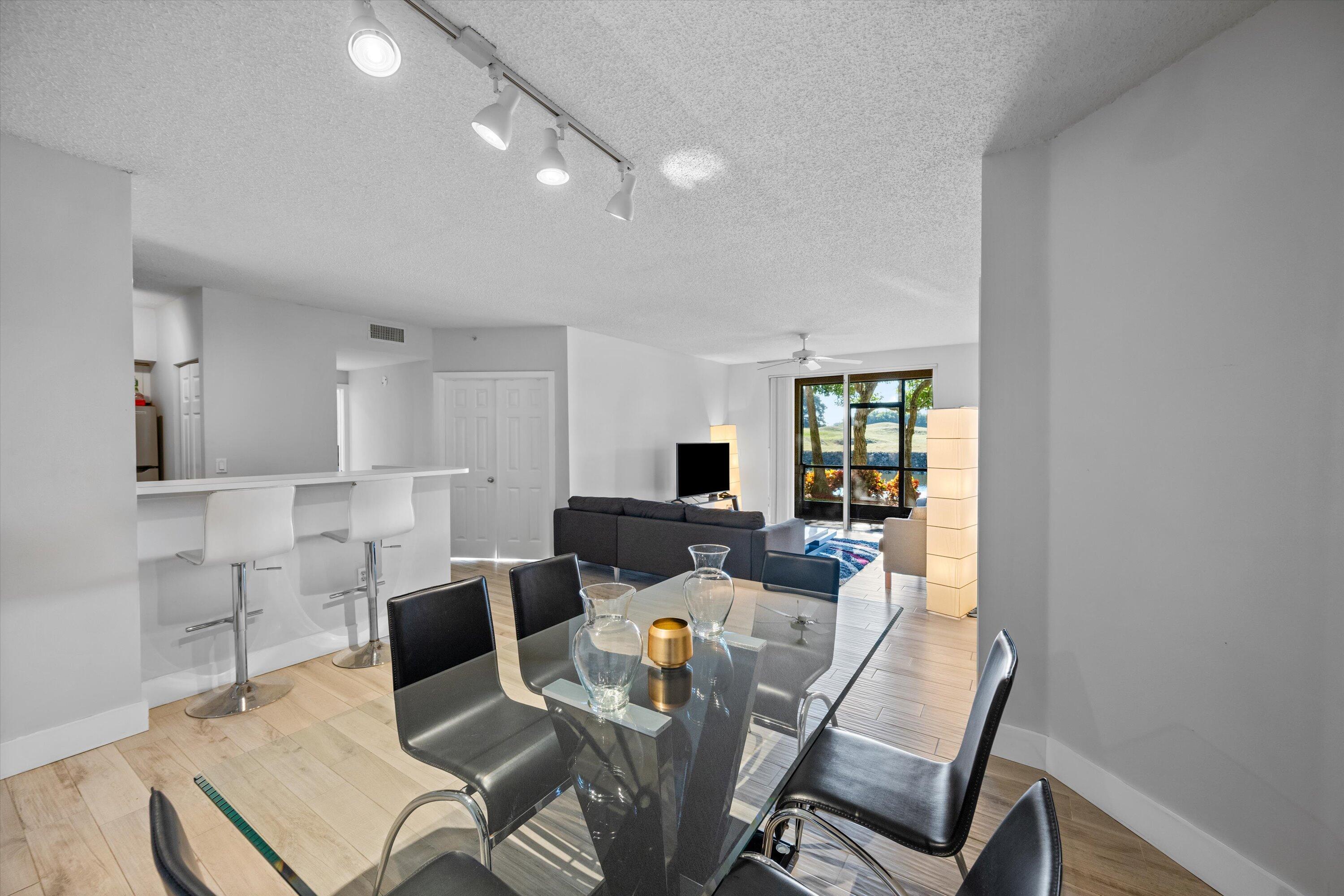 11730 SAINT ANDREWS #102, Wellington FL 33414