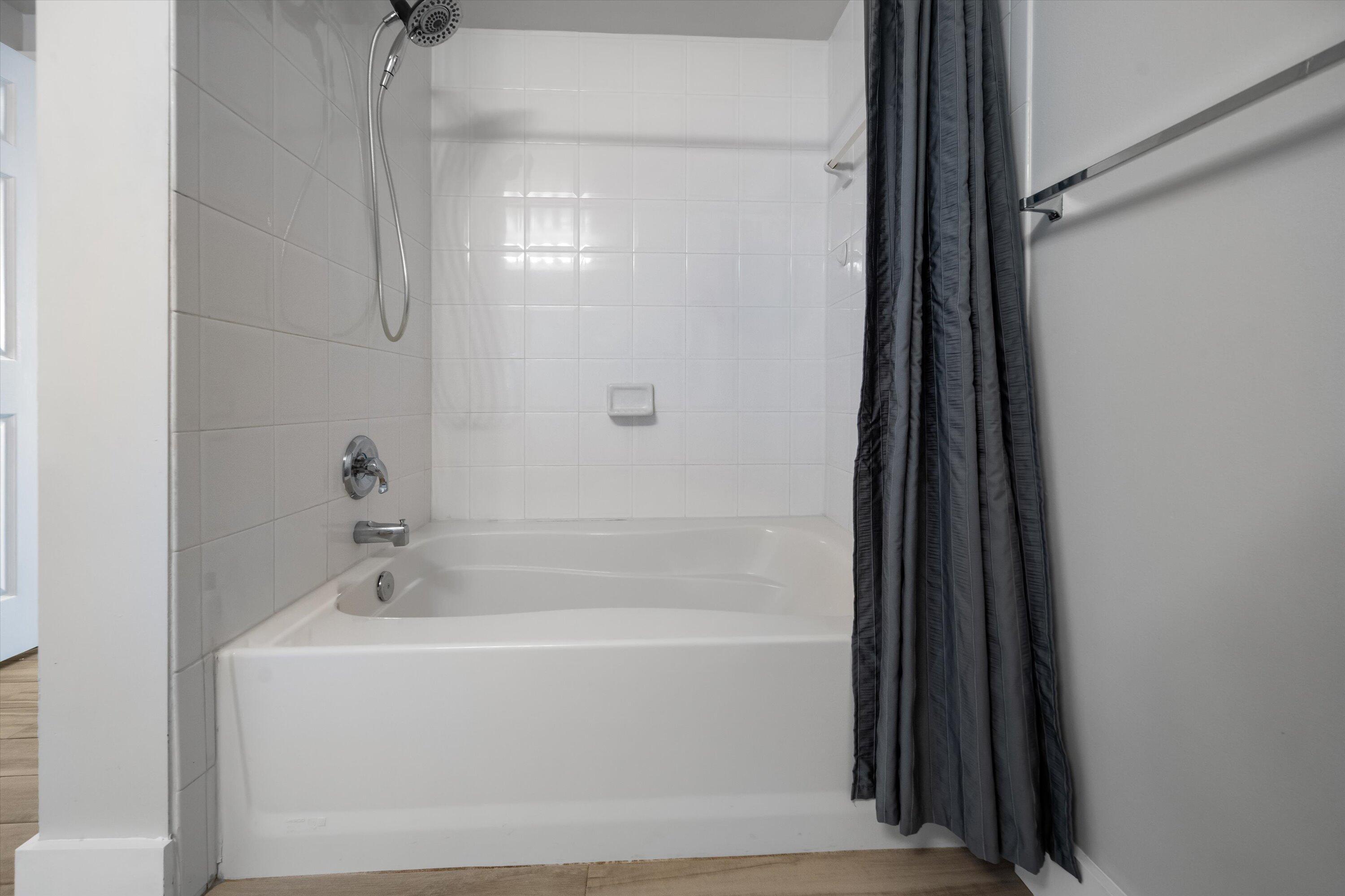 11730 SAINT ANDREWS #102, Wellington FL 33414