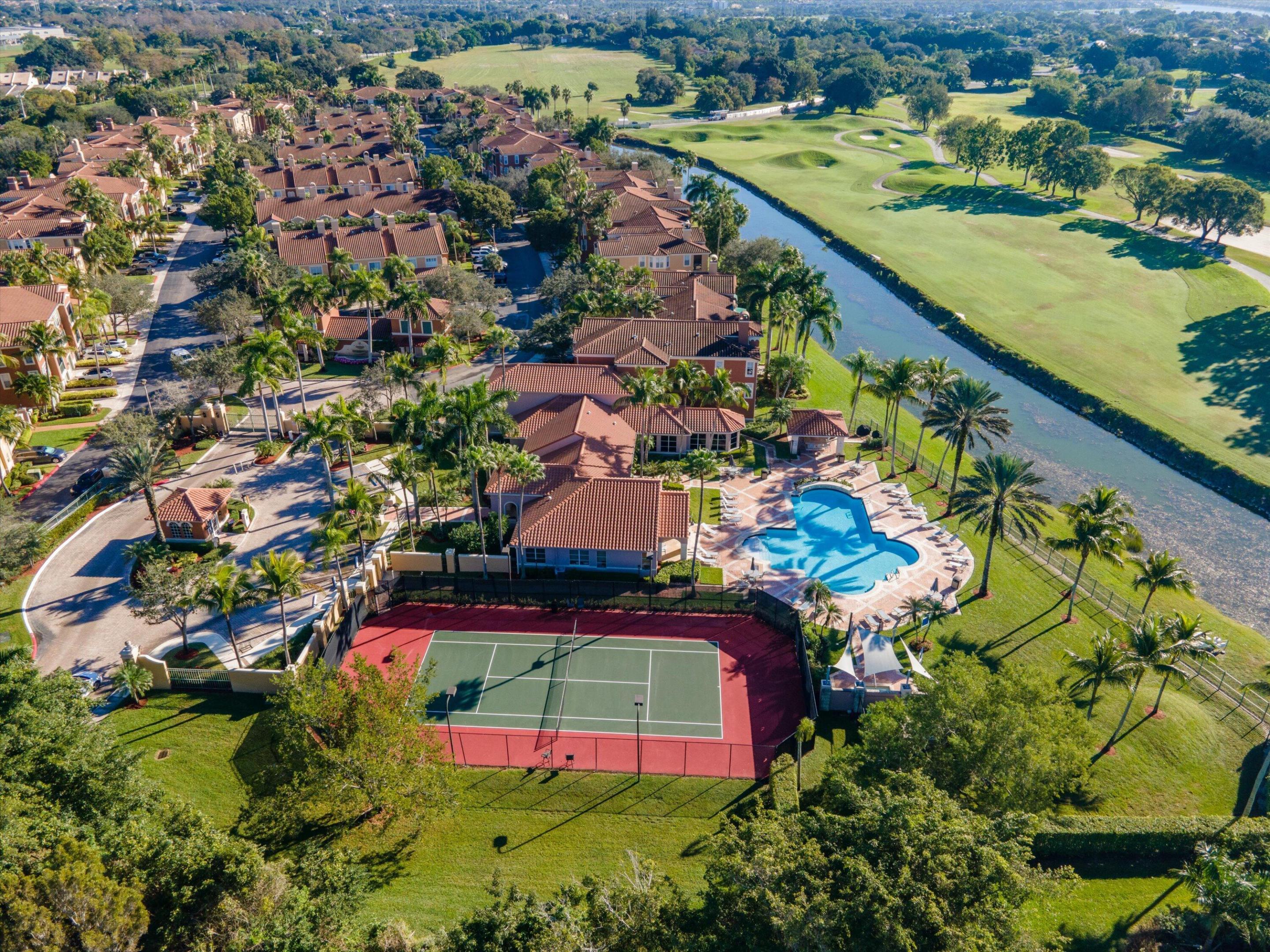 11730 SAINT ANDREWS #102, Wellington FL 33414