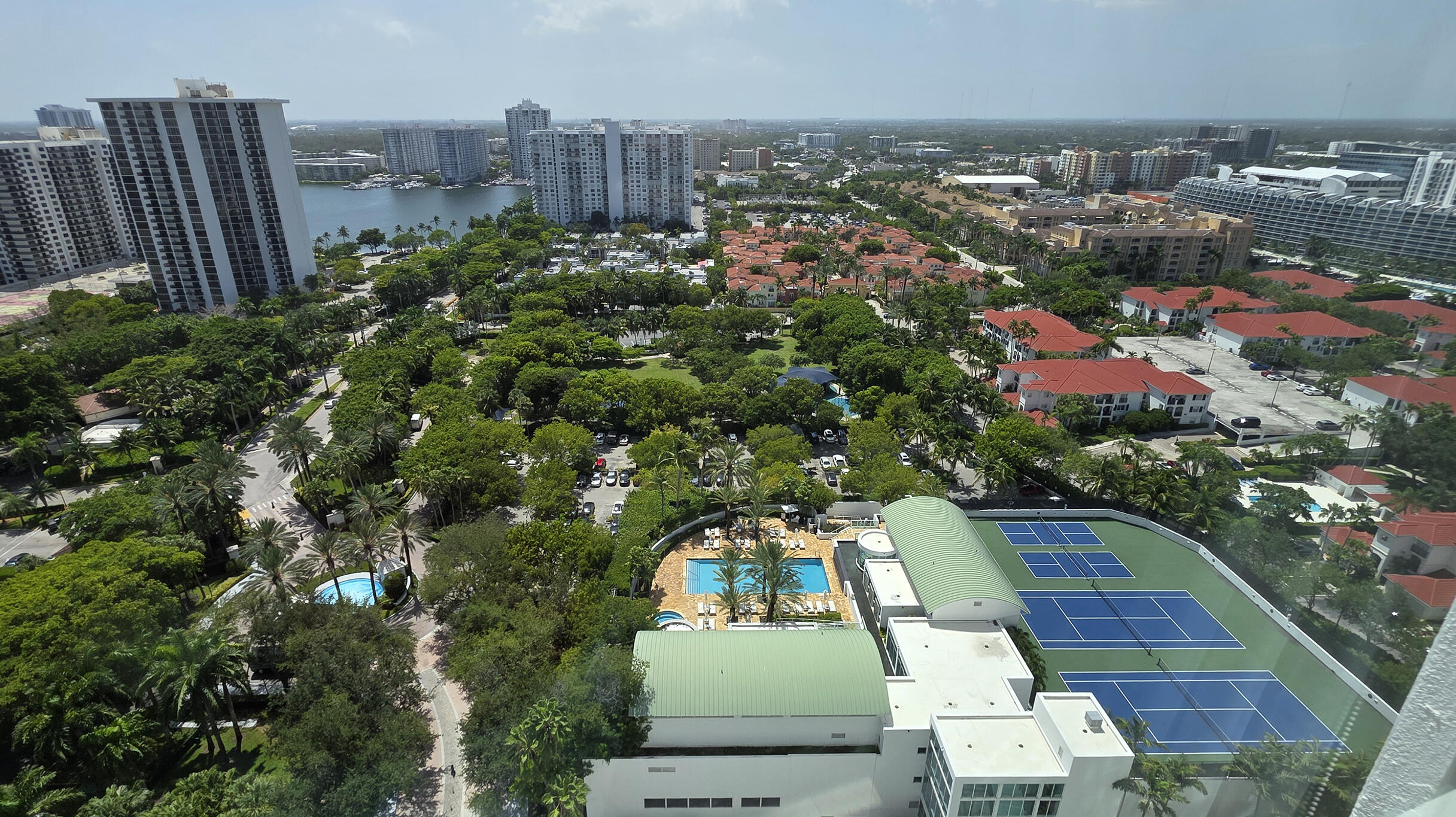 3301 NE 183RD #2409, Aventura FL 33160