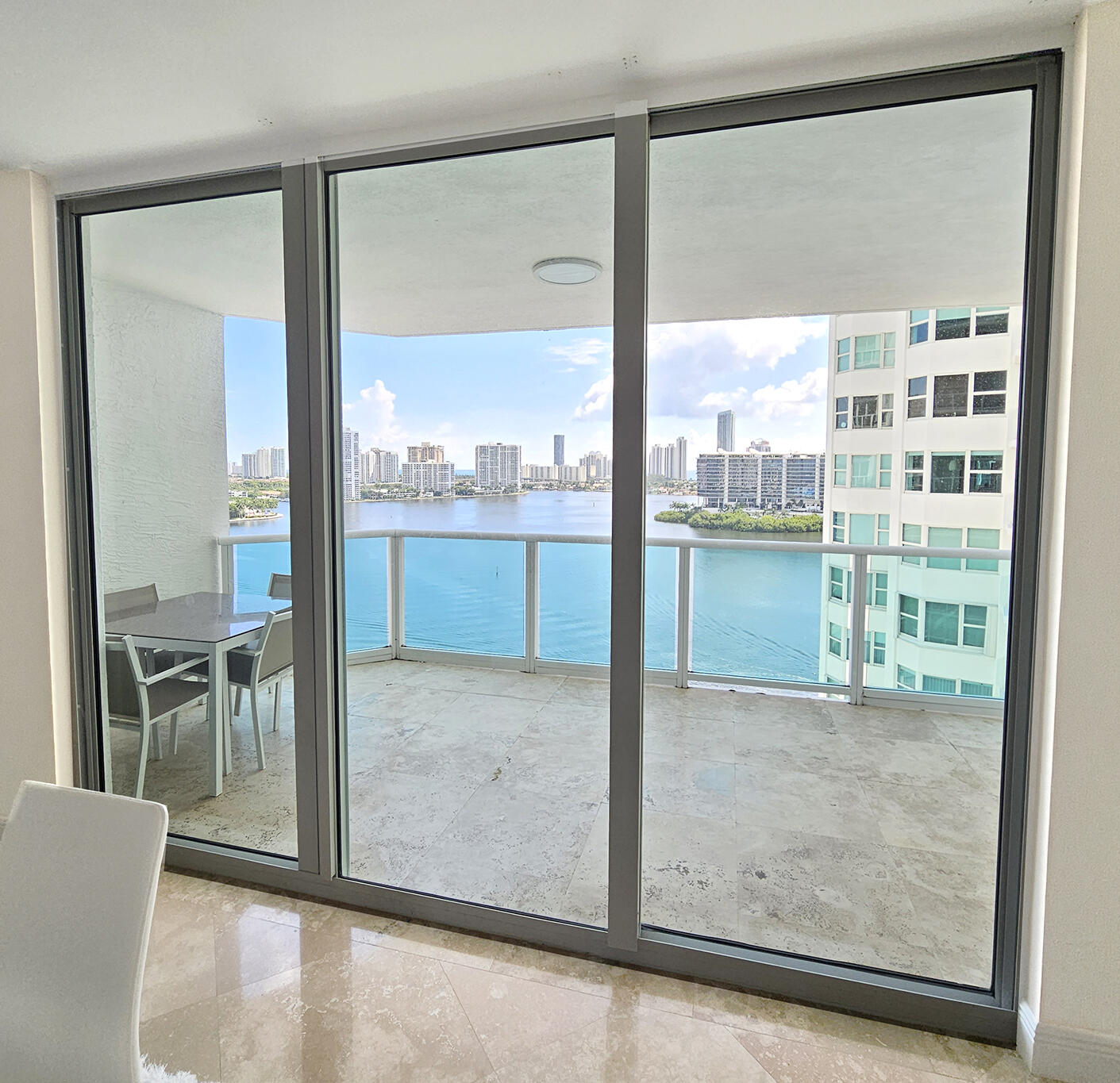 3301 NE 183RD #2409, Aventura FL 33160