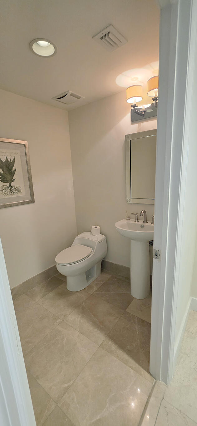 3301 NE 183RD #2409, Aventura FL 33160