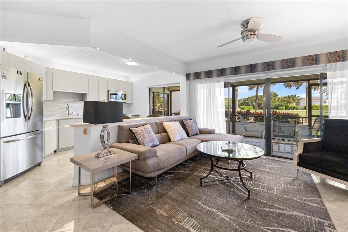 7507 LA PAZ #104, Boca Raton FL 33433