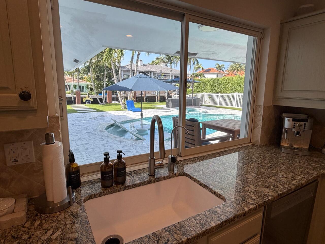 827 NE 33RD, Boca Raton FL 33431