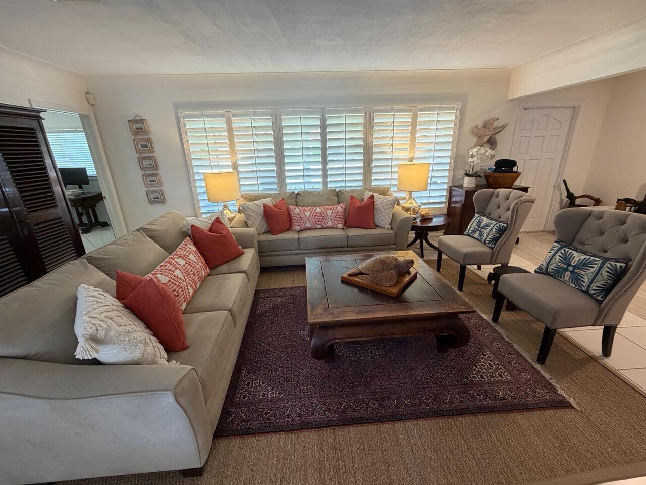 827 NE 33RD, Boca Raton FL 33431