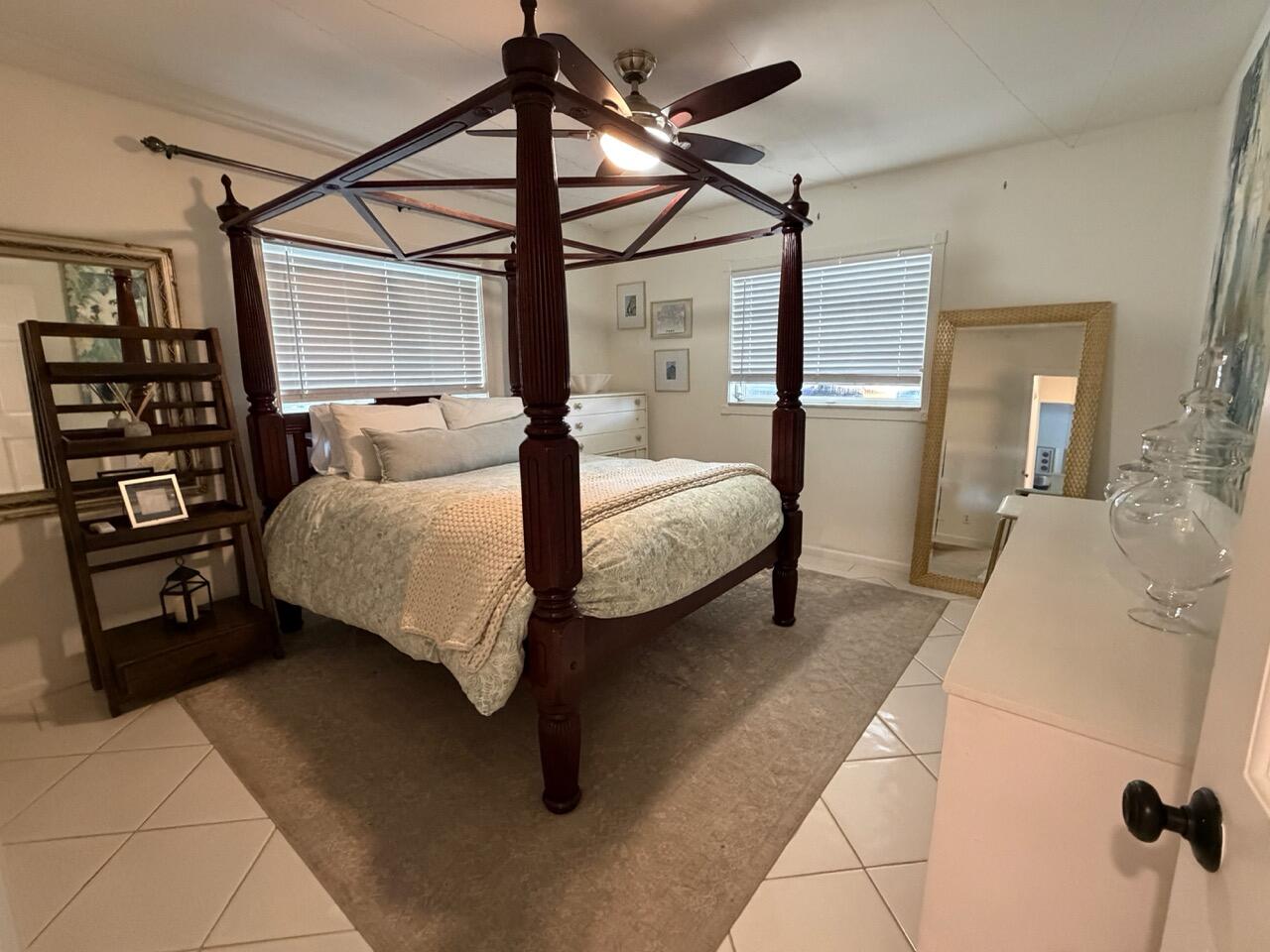 827 NE 33RD, Boca Raton FL 33431
