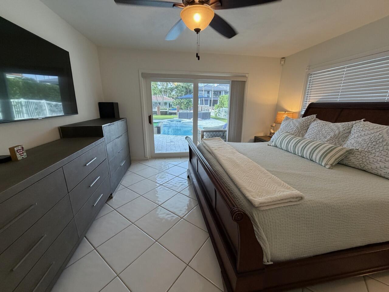 827 NE 33RD, Boca Raton FL 33431