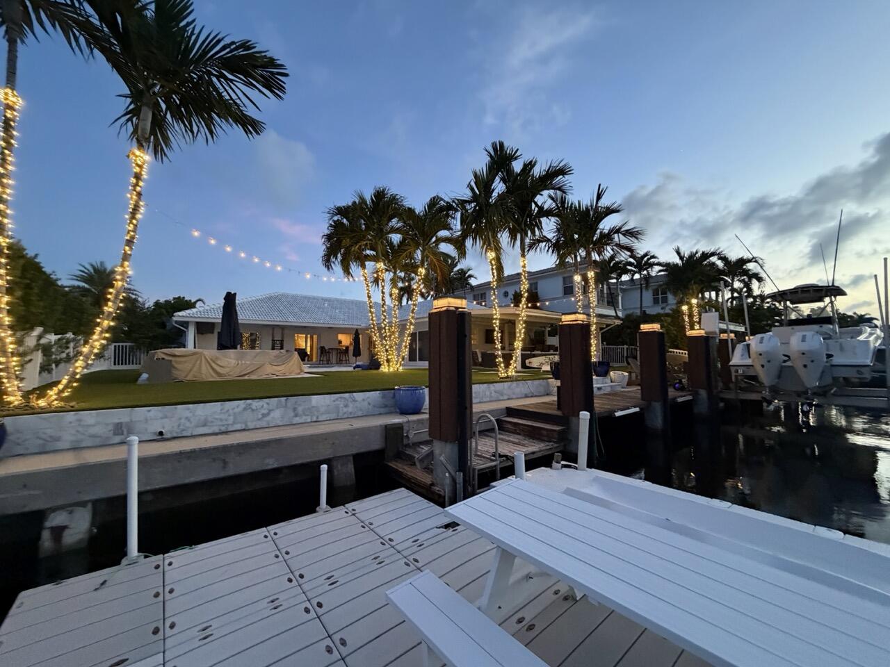 827 NE 33RD, Boca Raton FL 33431