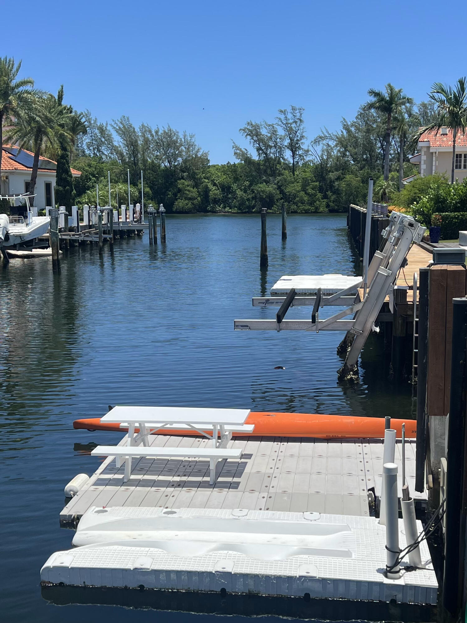 827 NE 33RD, Boca Raton FL 33431